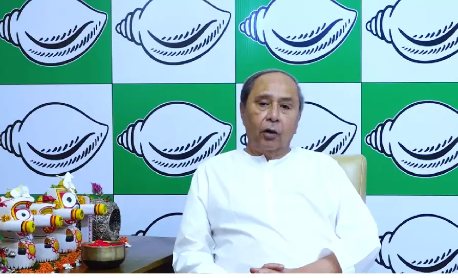 Naveen Patnaik formally invited to BJP governments swearing-in ceremony in Odisha