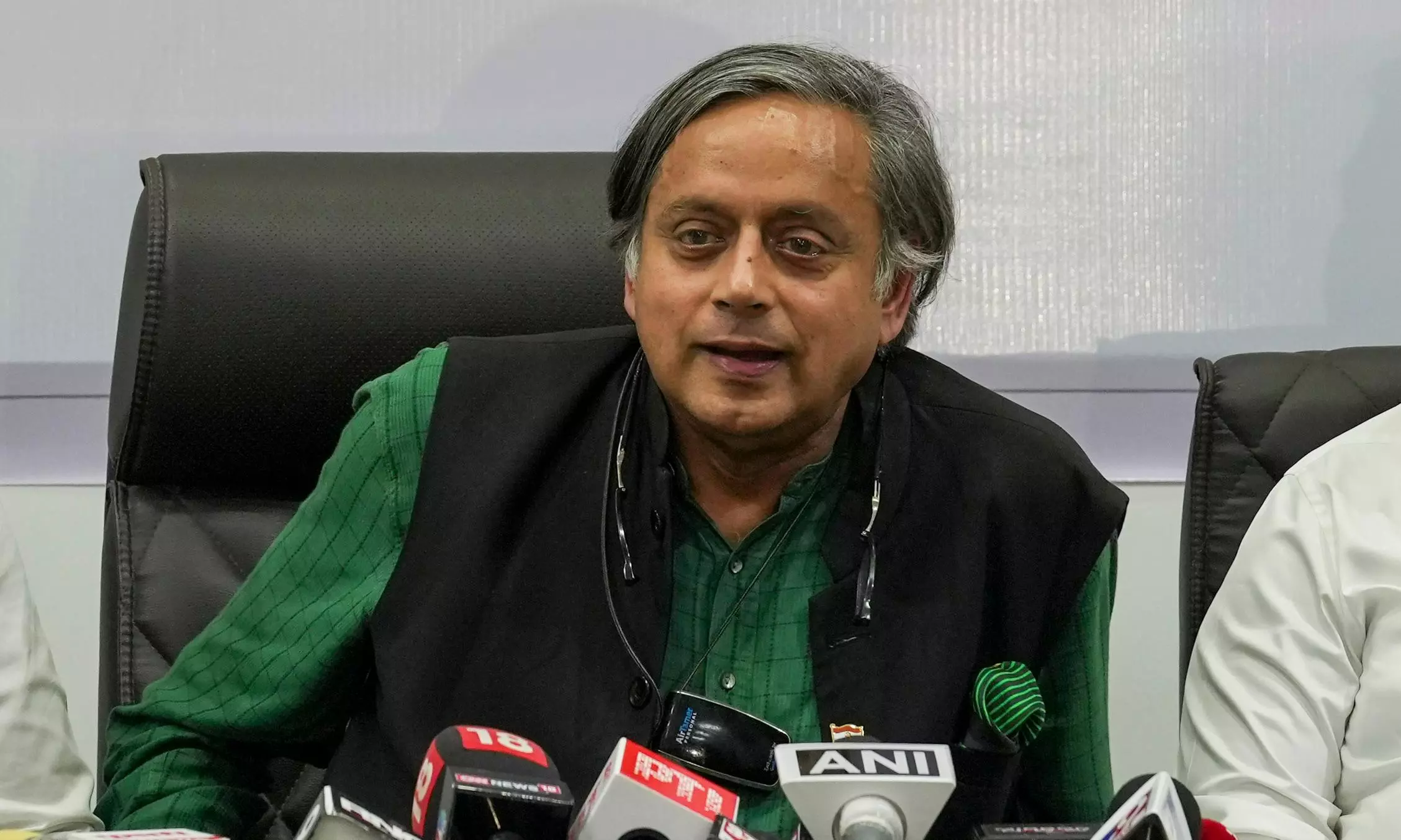 Kerala’s #MeToo wave: Tharoor calls for changes in ‘overall attitude in Indian society’