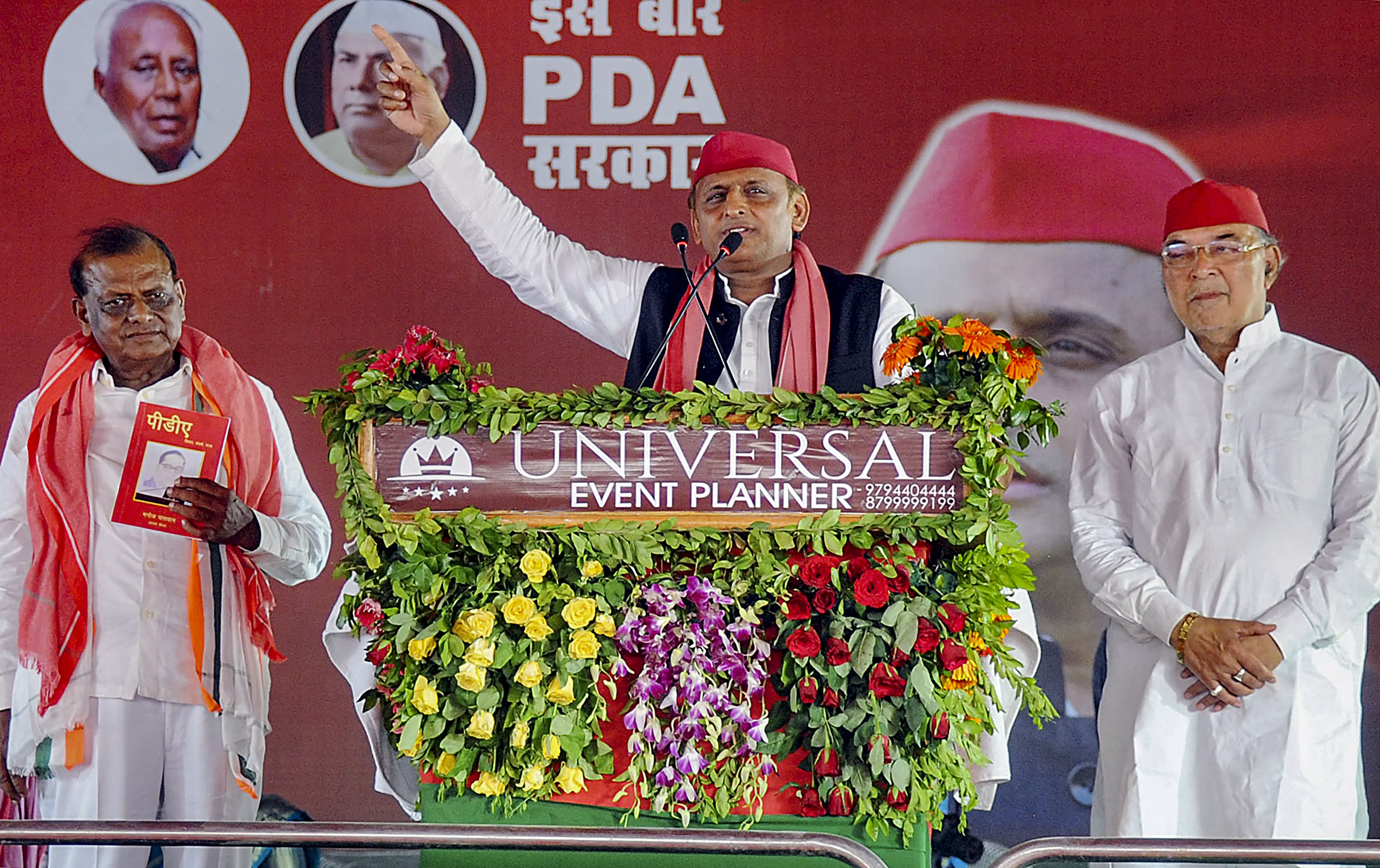 UP: Will waive farmers loans, bring MSP, if come to power, promises Akhilesh