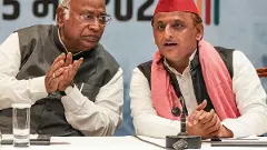 Mallikarjun Kharge and Akhilesh Yadav