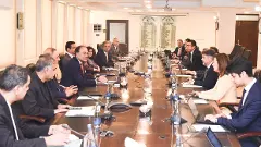 IMF in Islamabad to hold talks on fresh bailout package for crisis-hit Pak