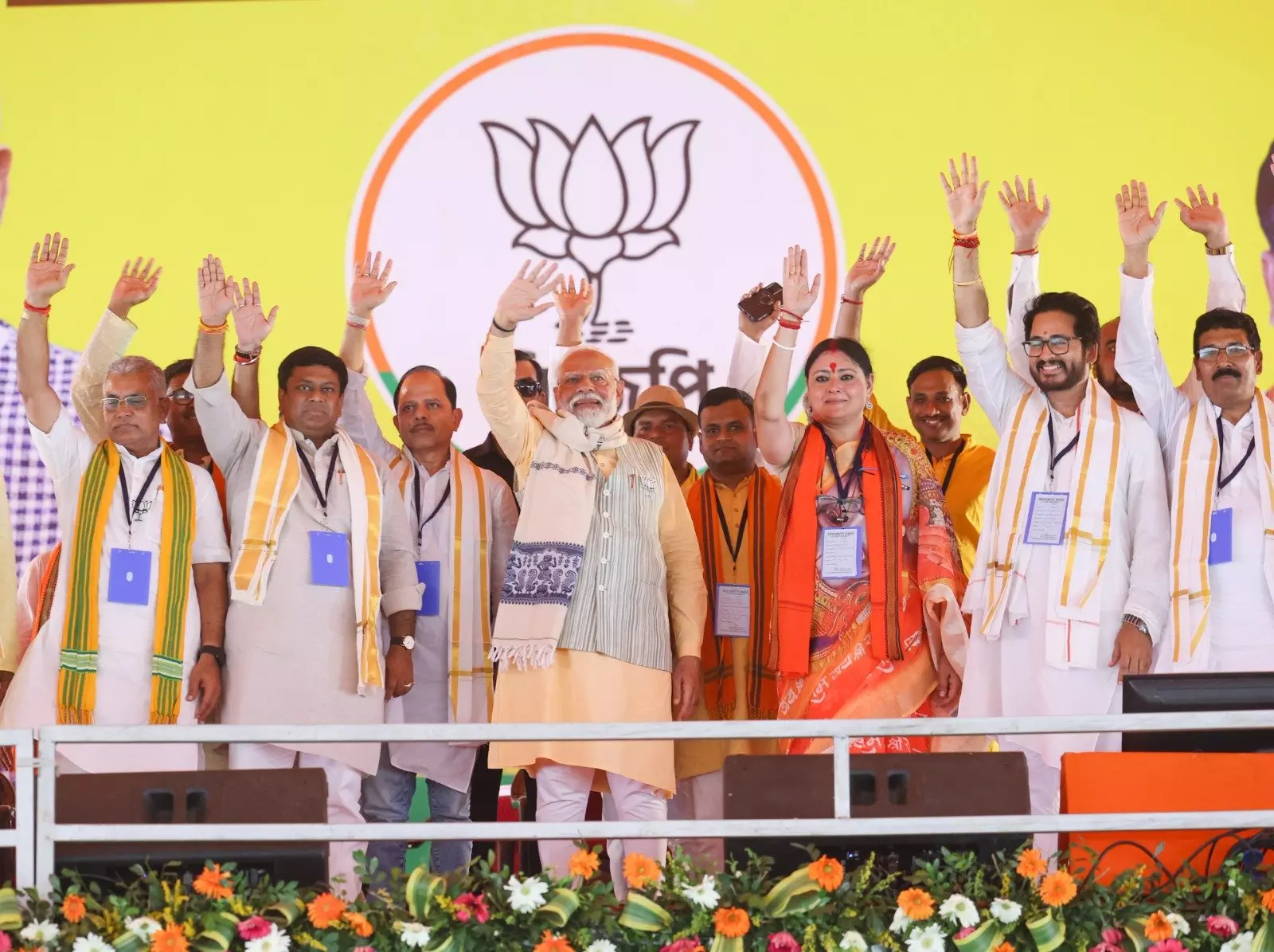 TMC insulting Hindu faith to appease vote bank of infiltrators: Modi at Bengal rally