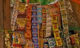 Gutkha, pan masala makers flouting plastic rules: NGTs notice to Centre