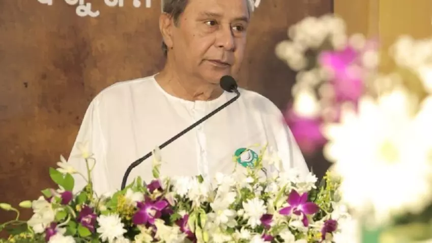 Naveen Patnaik VK Pandian