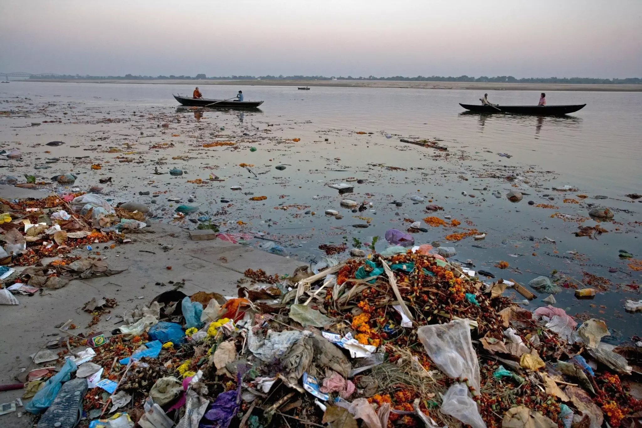 SC stays NGT order for criminal prosecution of officials for allowing sewage into Ganga