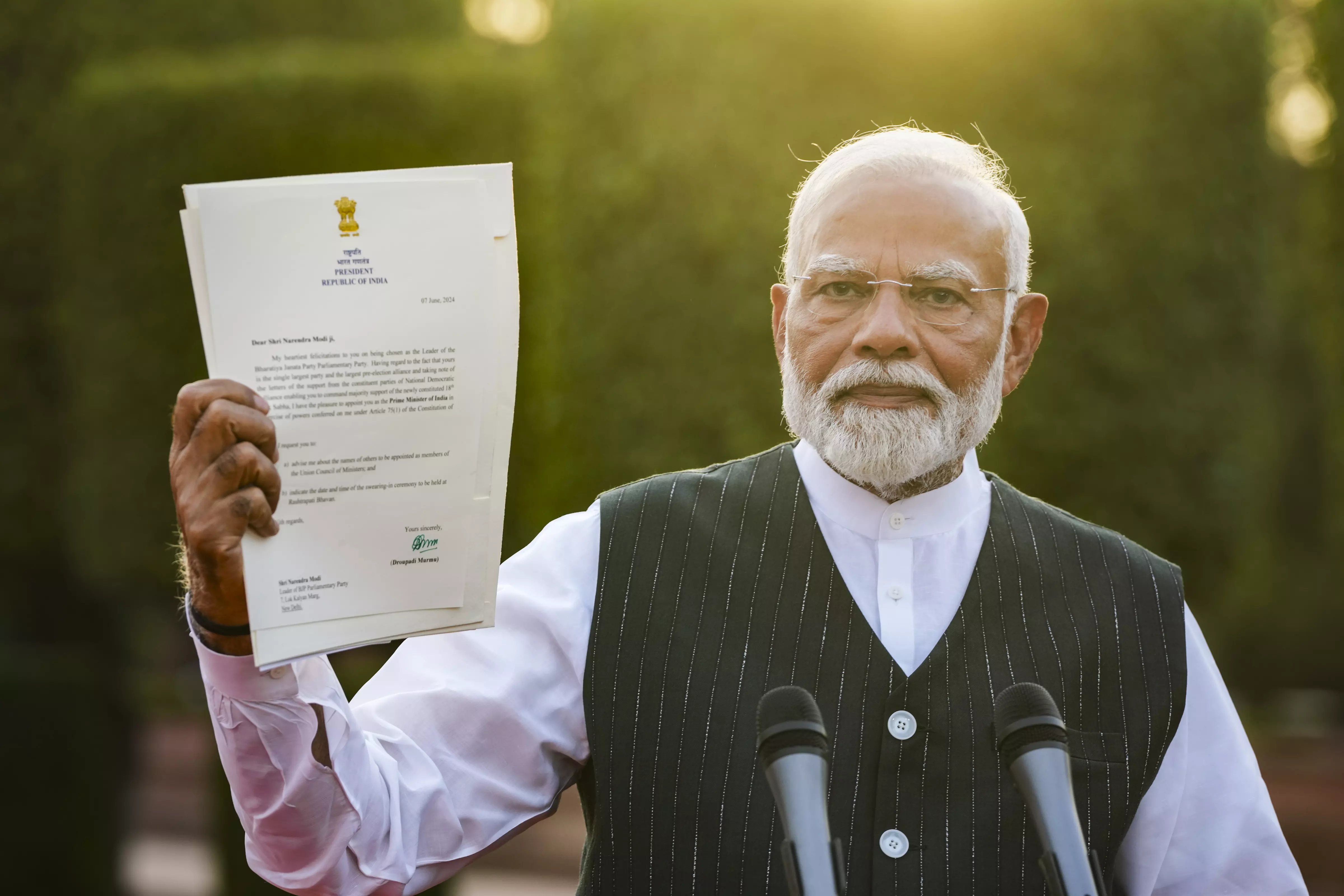 LIVE | Modi to take oath on June 9; says NDA committed to good governance