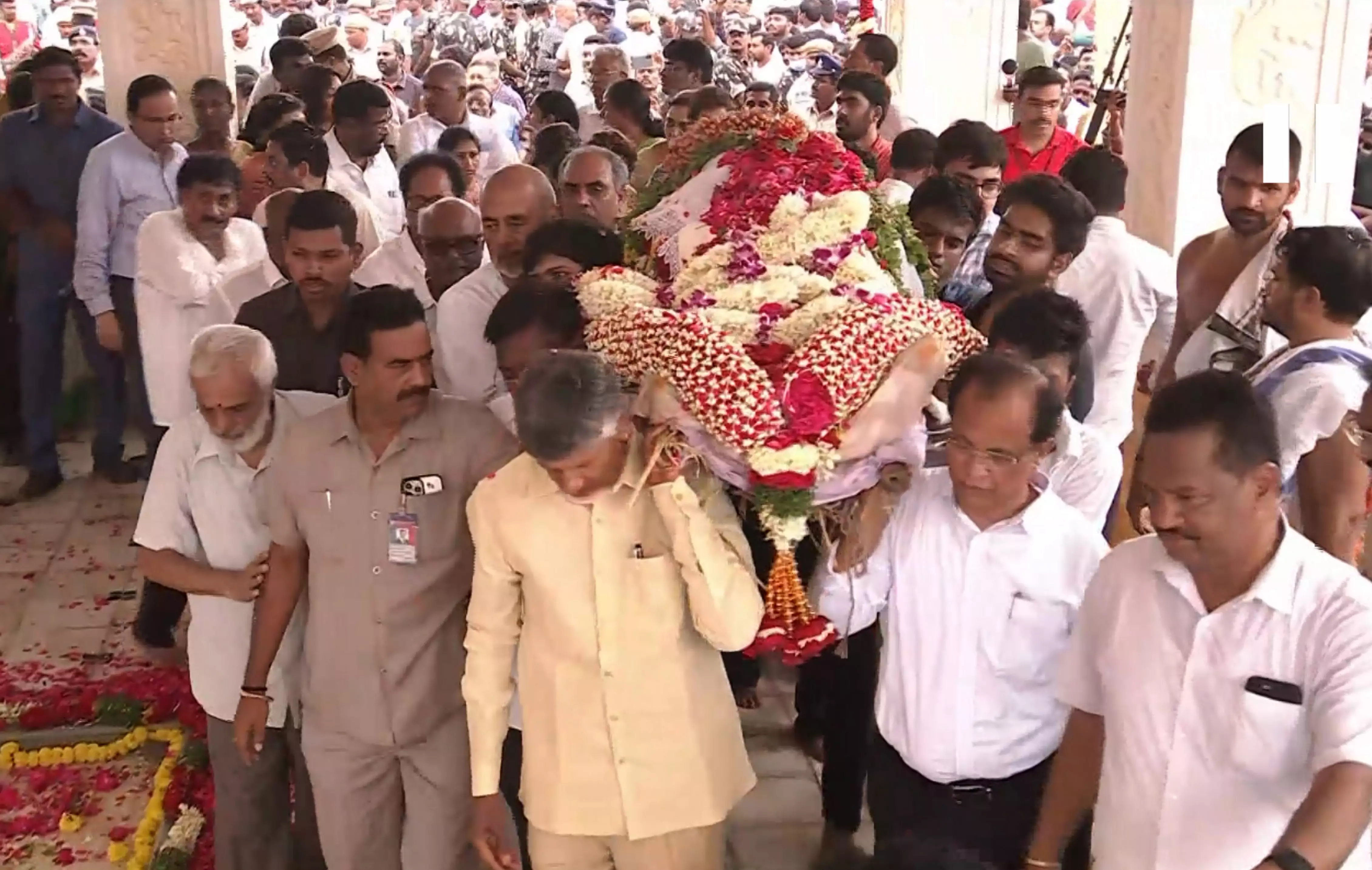 Ramoji Rao’s funeral held at Ramoji Film City, host of dignitaries in attendance