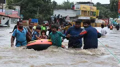 Kerala floods 2018, flood relief payment, Kerala government, Centre