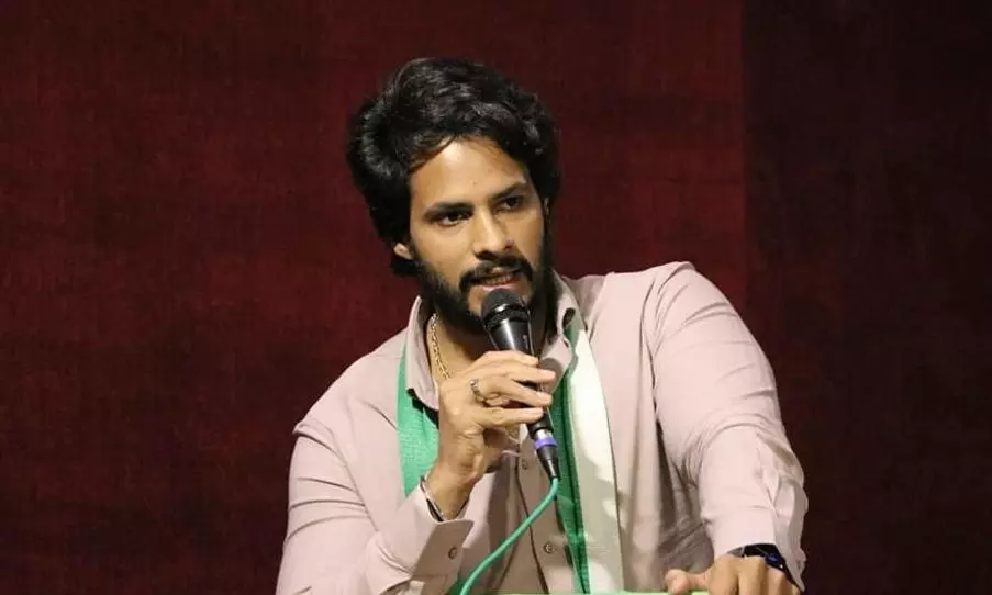 nikhil kumaraswamy