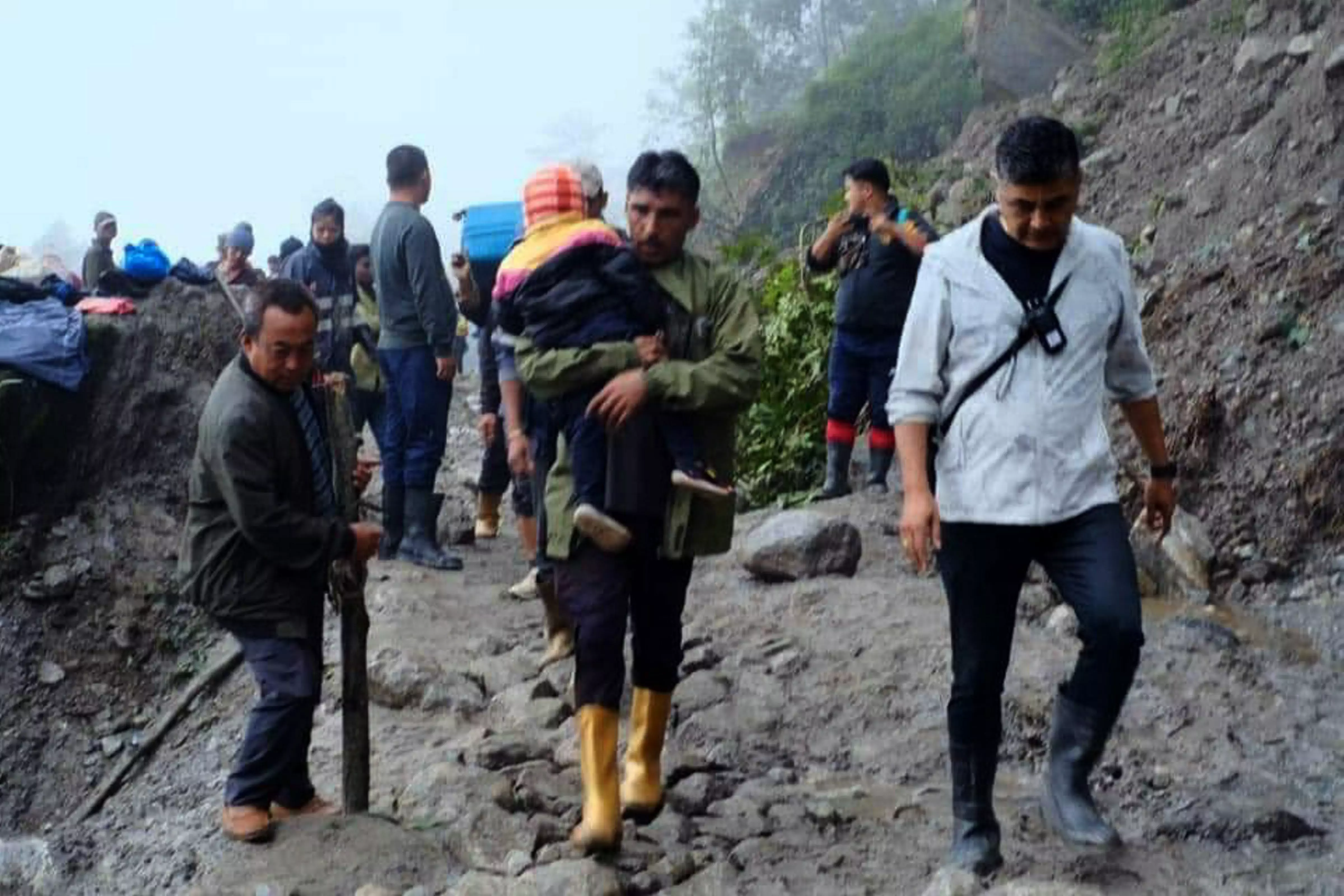 More than 200 tourists evacuated from Sikkims rain-hit Lachung; 1,000 still stranded