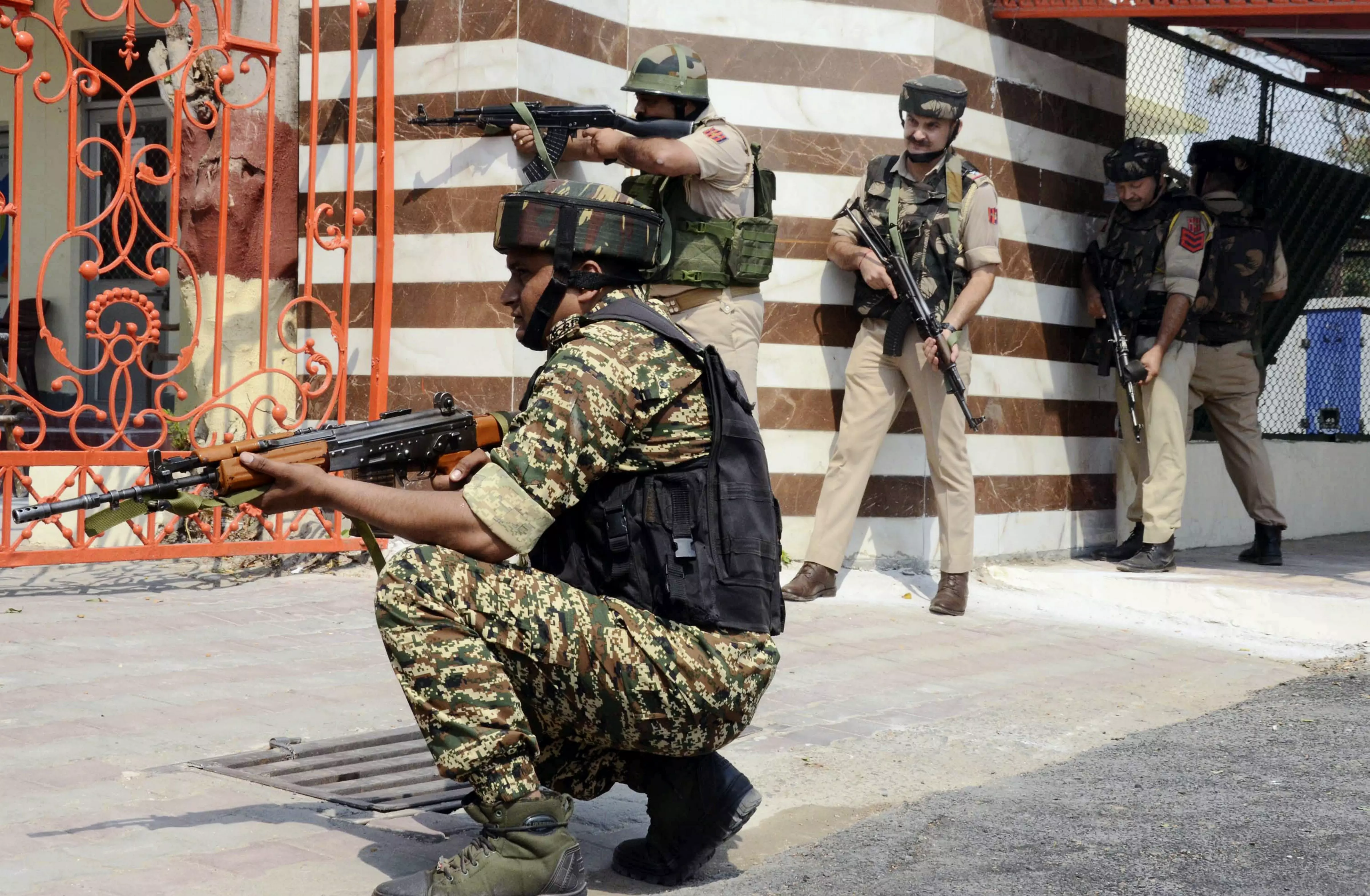 Security personnel in Jammu and Kashmir