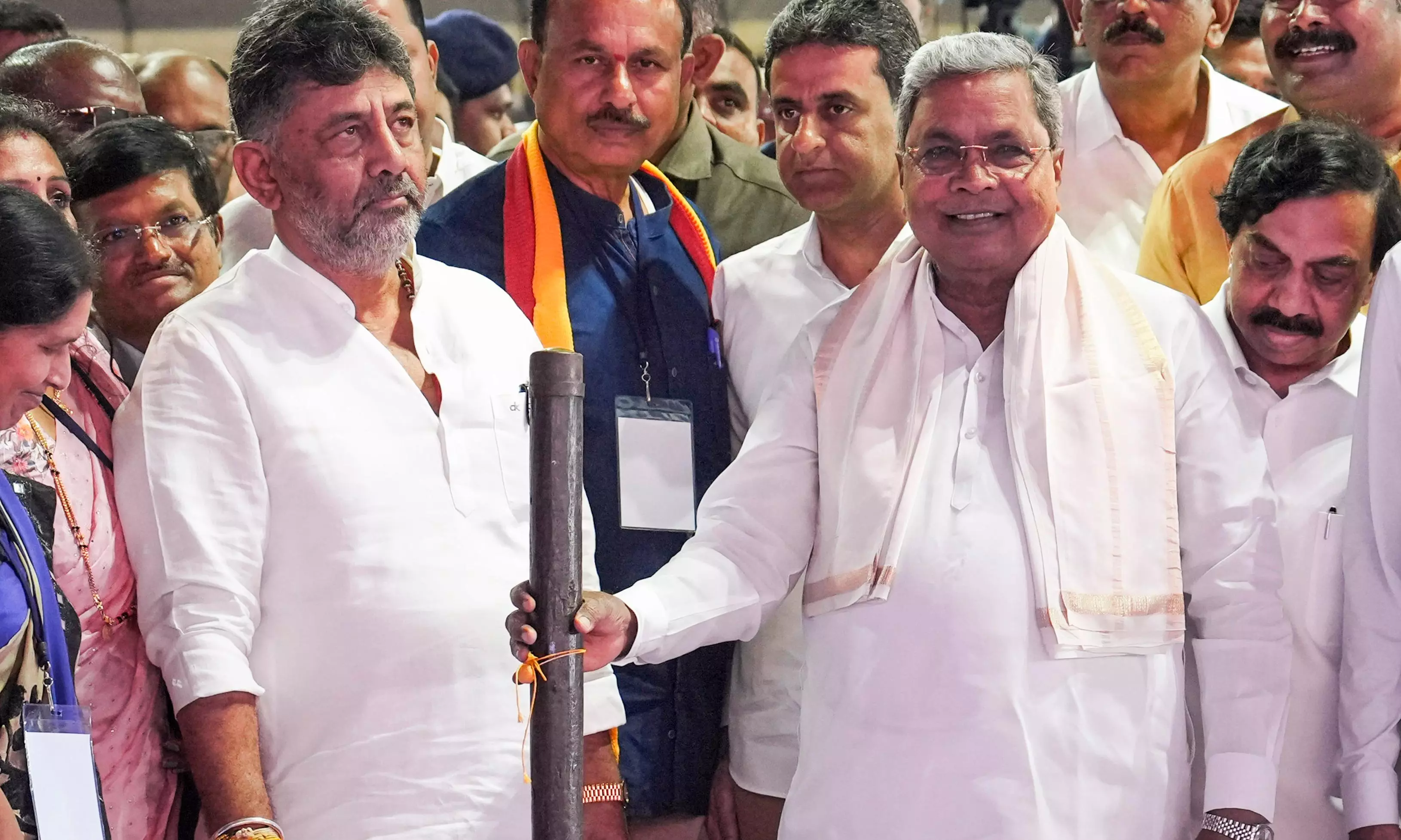 Amid Congress turmoil, Hubli gears up for Siddaramaiah’s show of strength