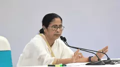 Kolkata rape-murder: Mamata failed to handle situation, should resign, says Nirbhayas mother
