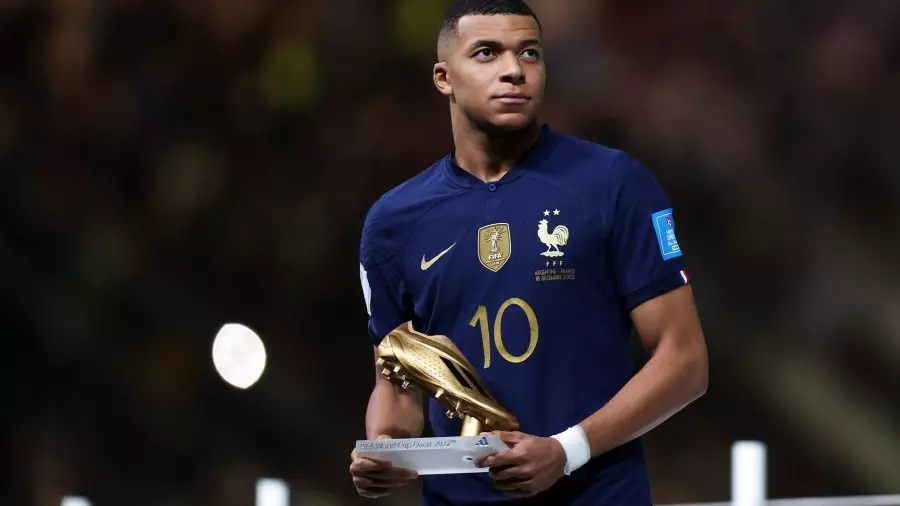 Kylian Mbappe Golden Boot FIFA World Cup 2022