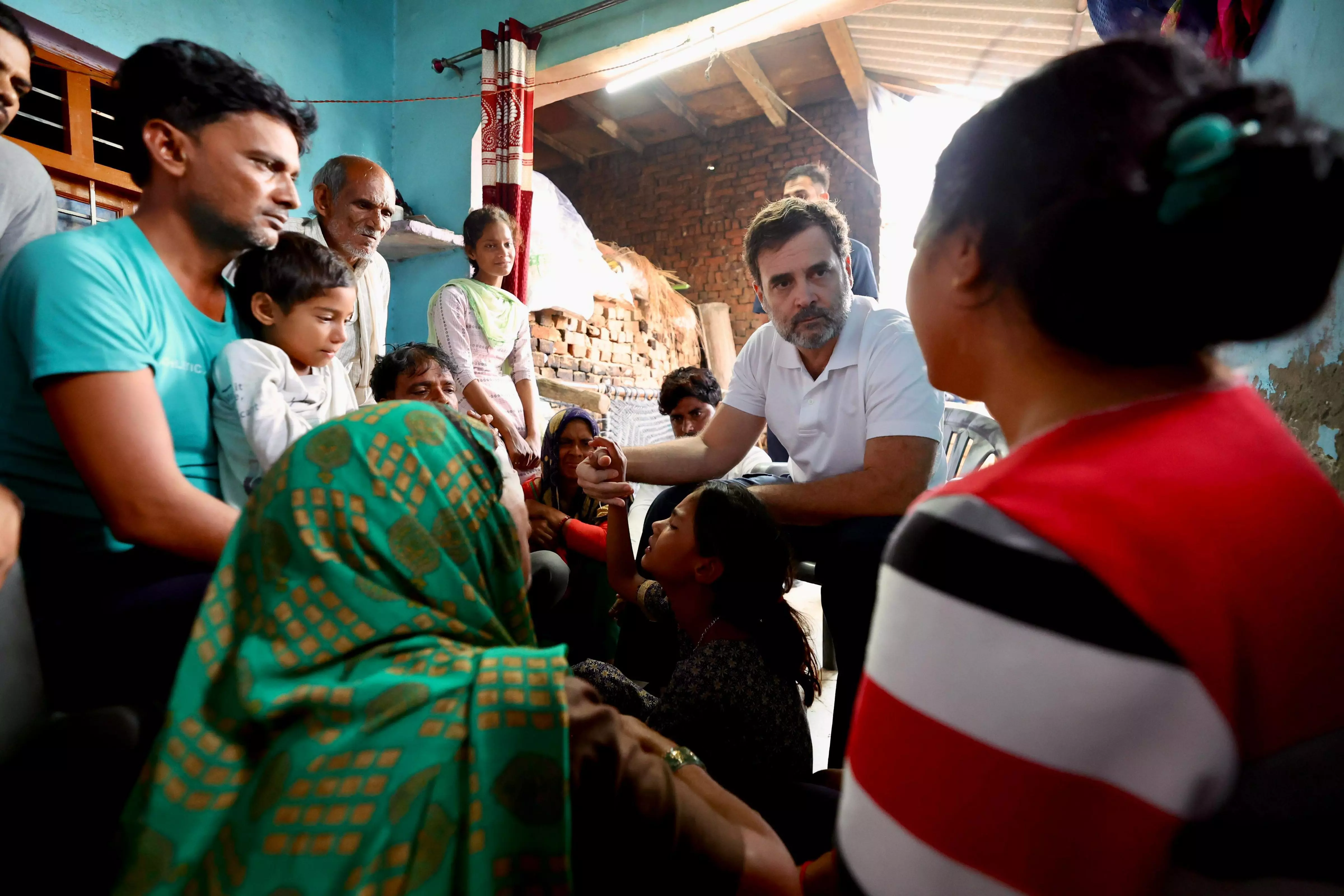 Rahul Gandhi meets kin of Hathras stampede victims