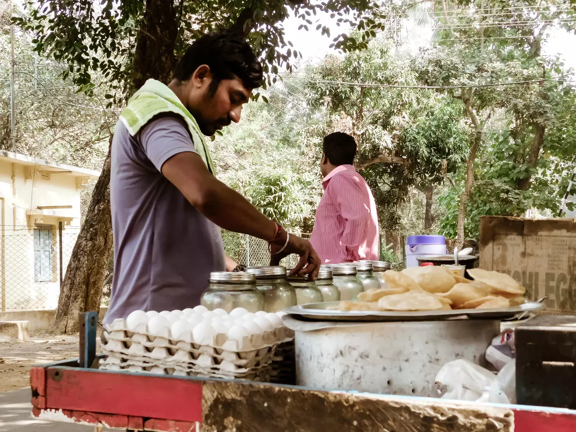 56 food vendors in Bengaluru given training on hygiene, healthy cooking practices