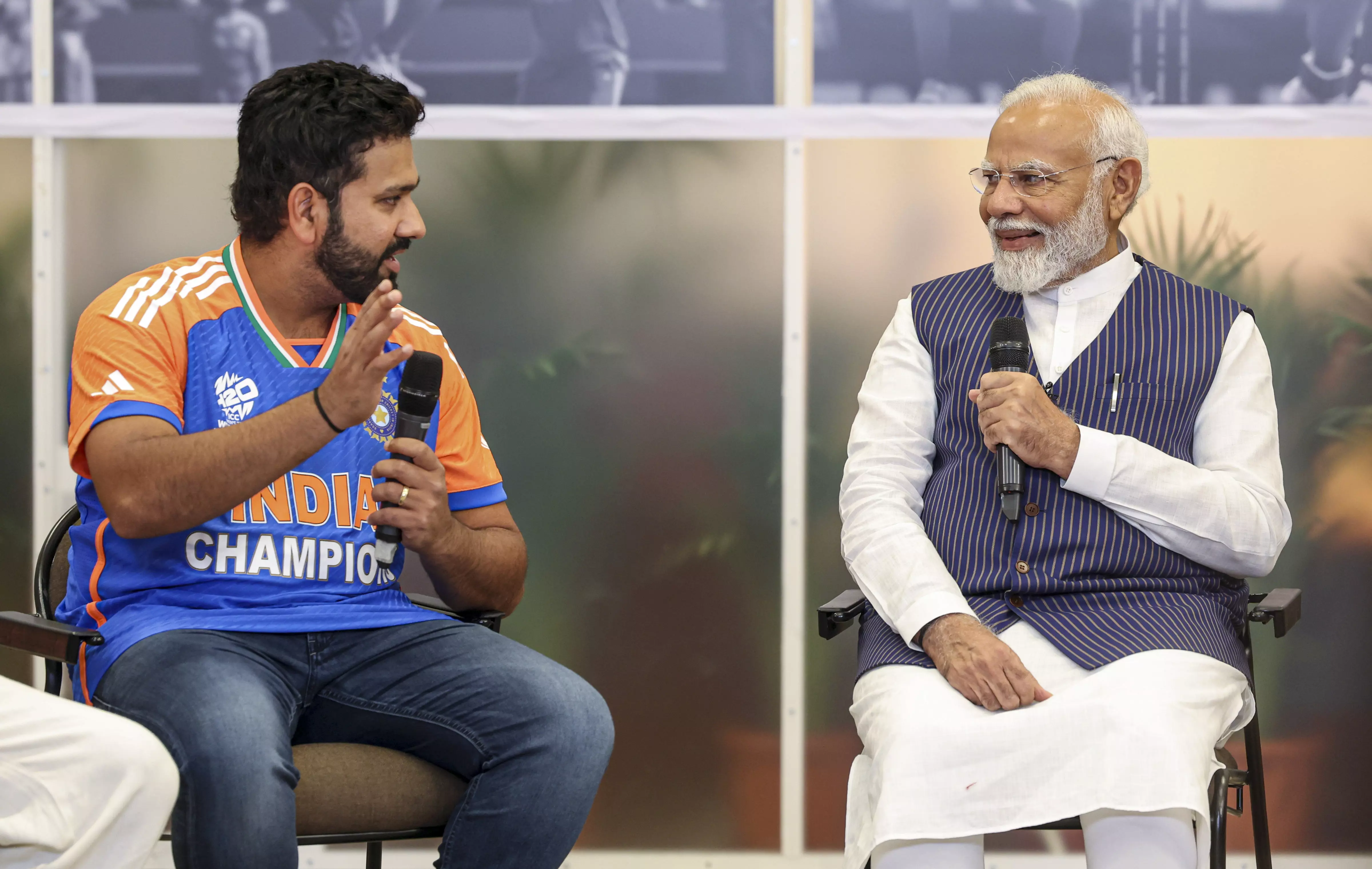 Rohit Sharma, Narendra Modi