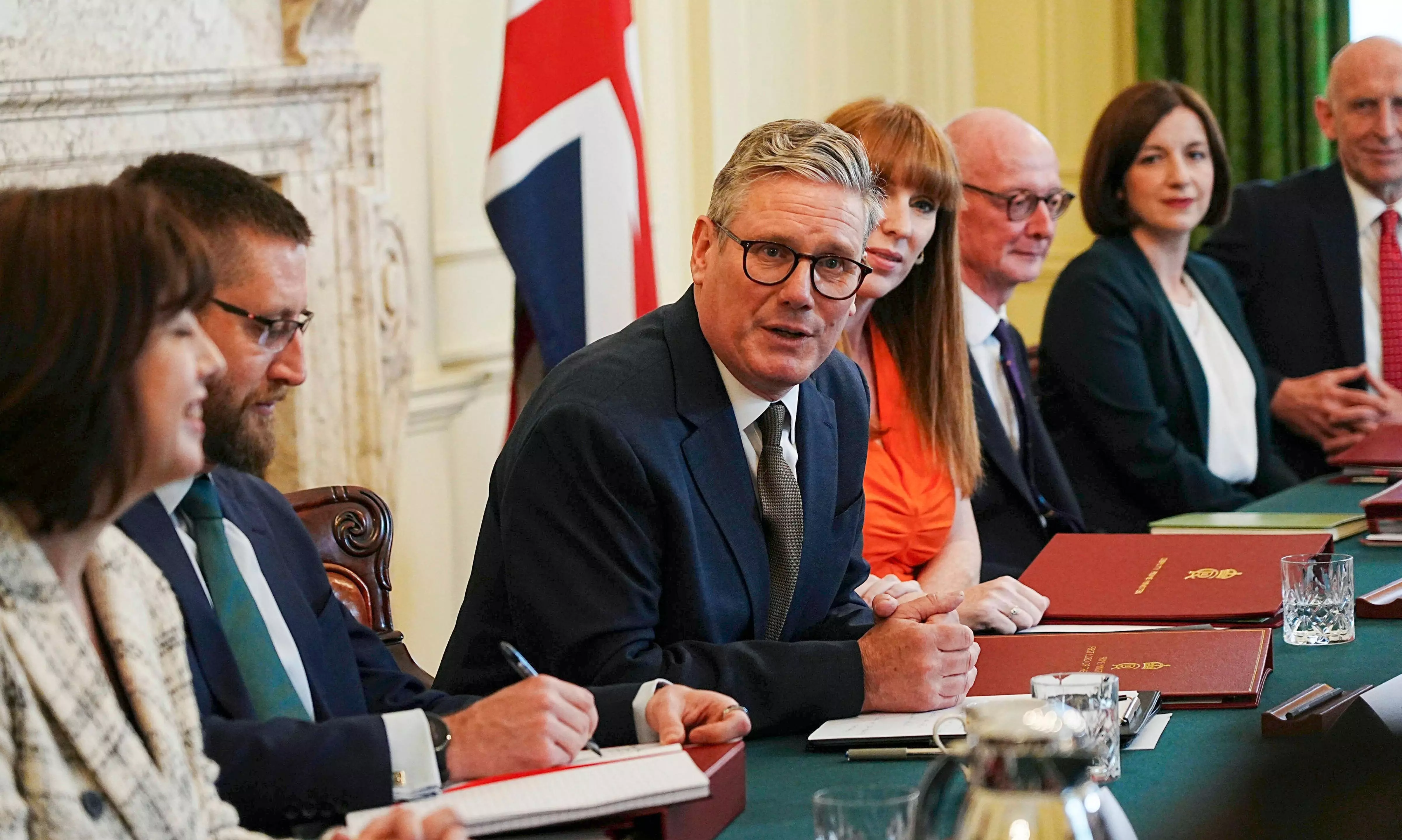 UK polices standing army prepares for more far-right clashes, Starmer chairs crisis meet UK polices standing army prepares for more far-right clashes, Starmer chairs crisis meet