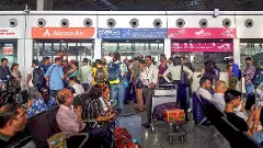 LIVE | Microsoft global outage: Many systems partially up, says IT Minister Vaishnaw