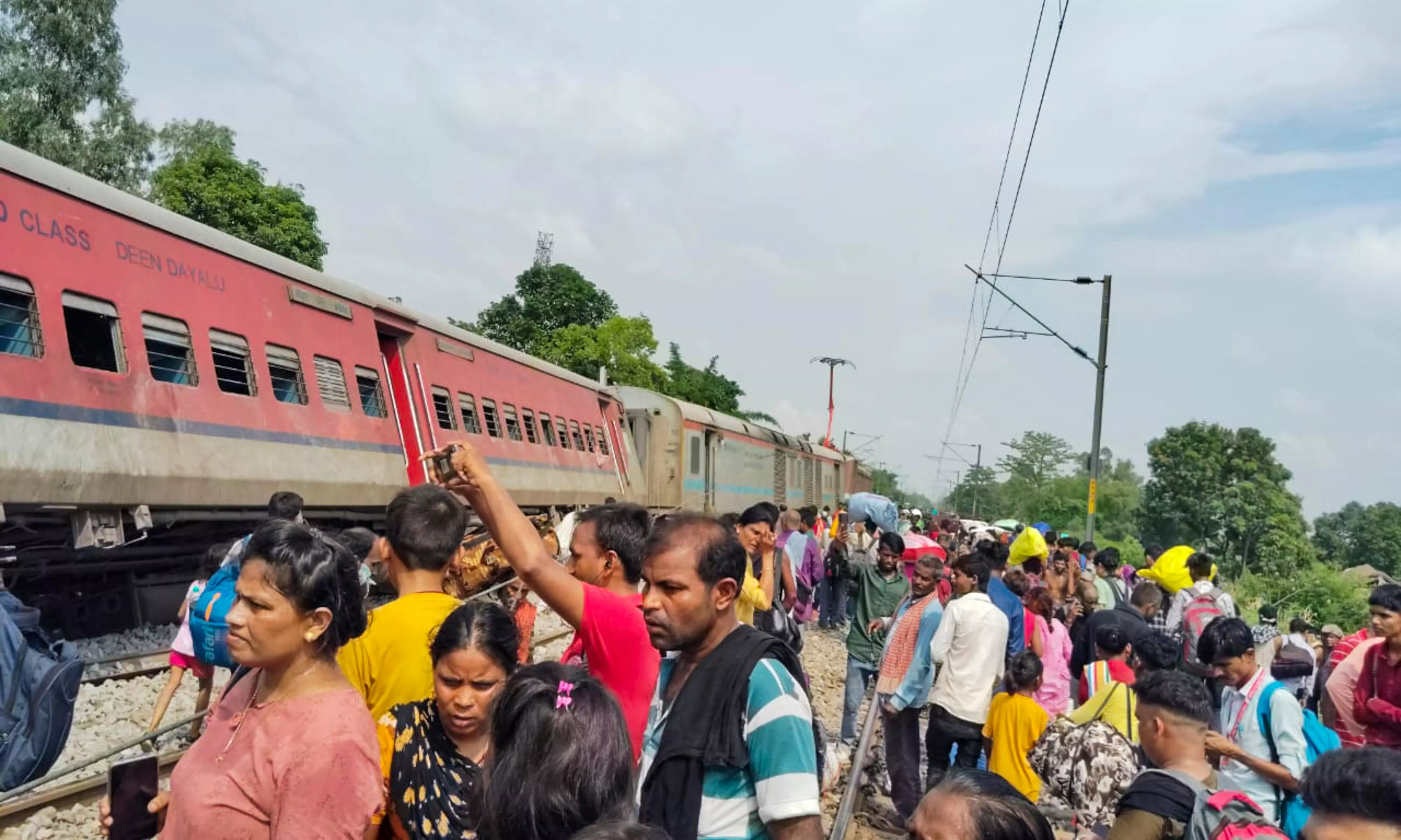 UP train accident: Death toll rises to 4; high-level probe underway