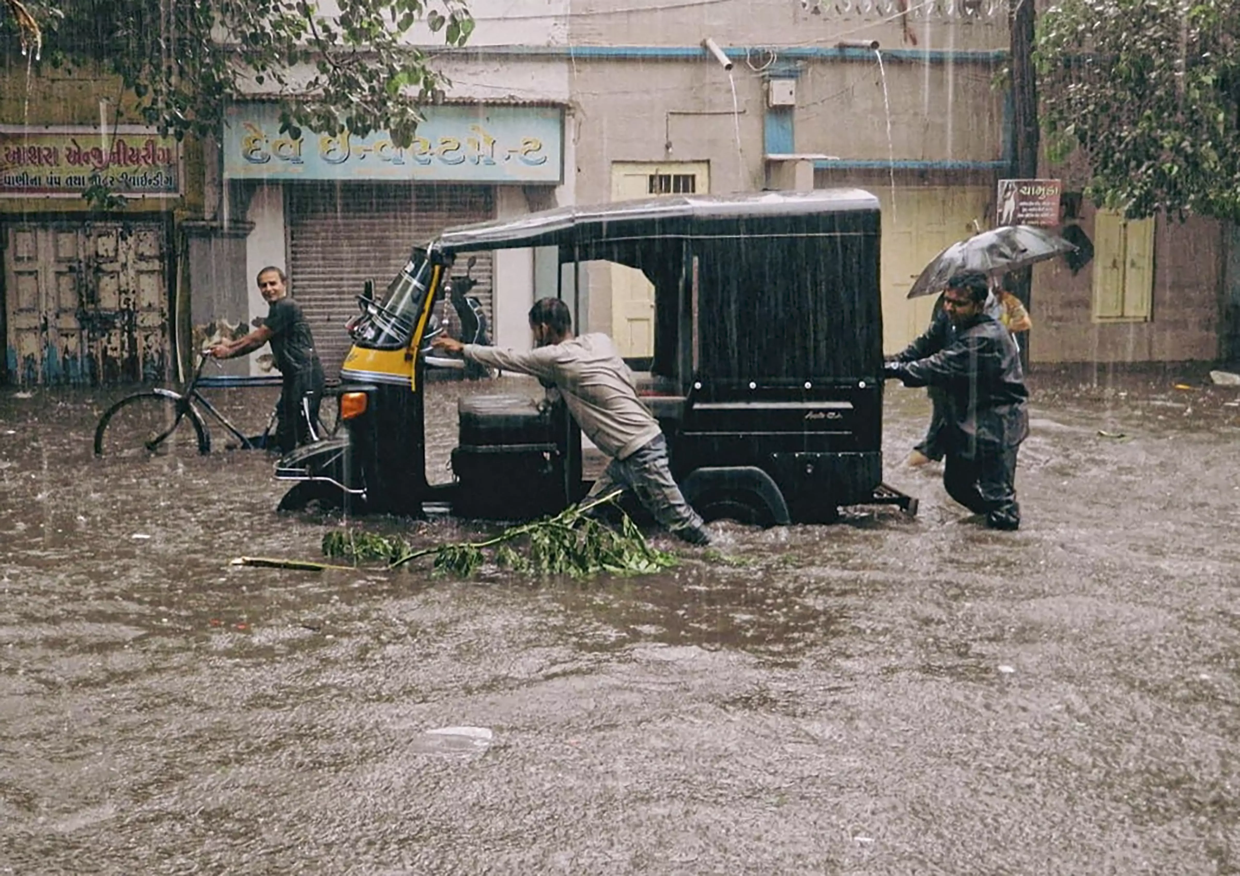 Gujarat rains: NDRF deployed amid flood-like situation in Saurashtra