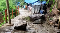 Karnataka landslide: No survivor or truck found under accumulated mud