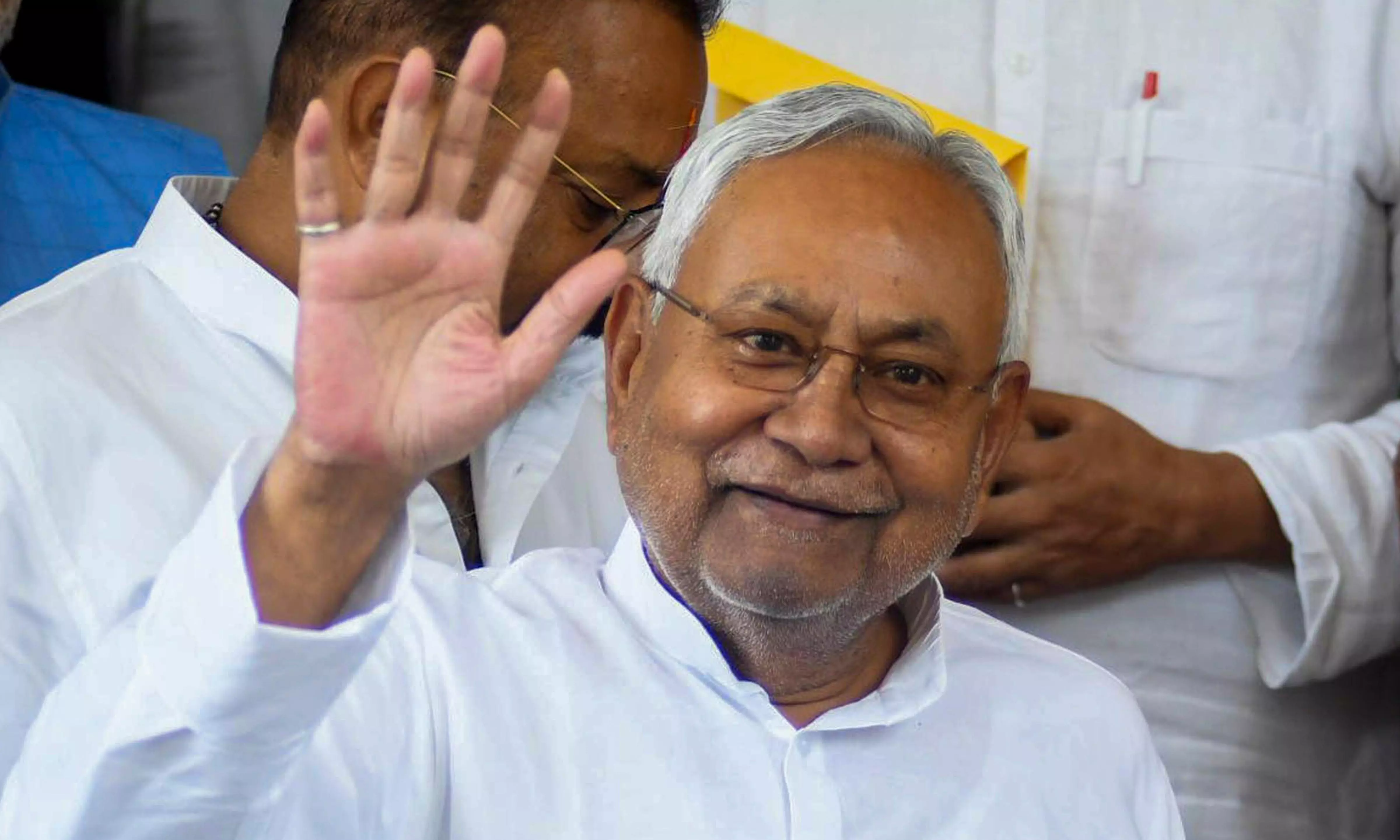 Nitish sets target for JD(U) workers: Win NDA 220 seats in Bihar polls