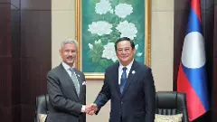 Jaishankar calls on Laos PM, discusses issue of trafficking of Indian nationals