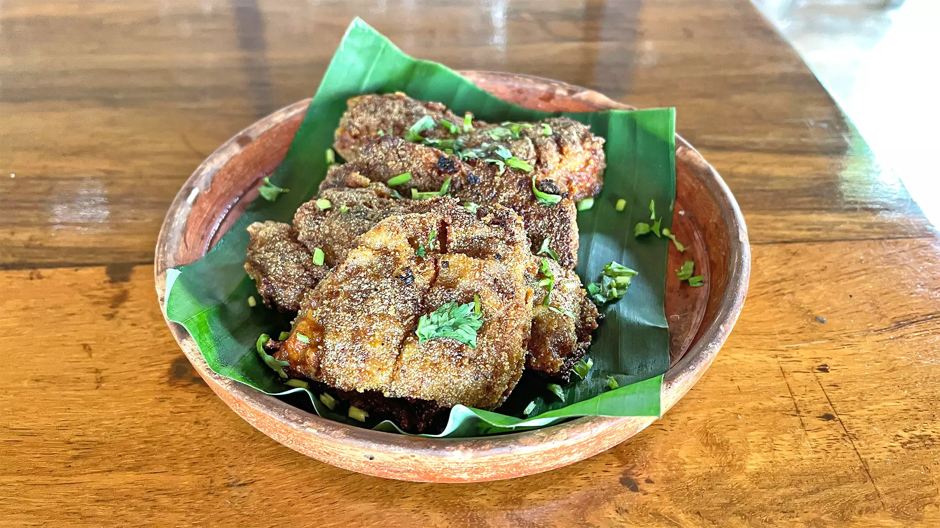 A standout in Malvan cuisine is the rava (semolina) coated fish. 