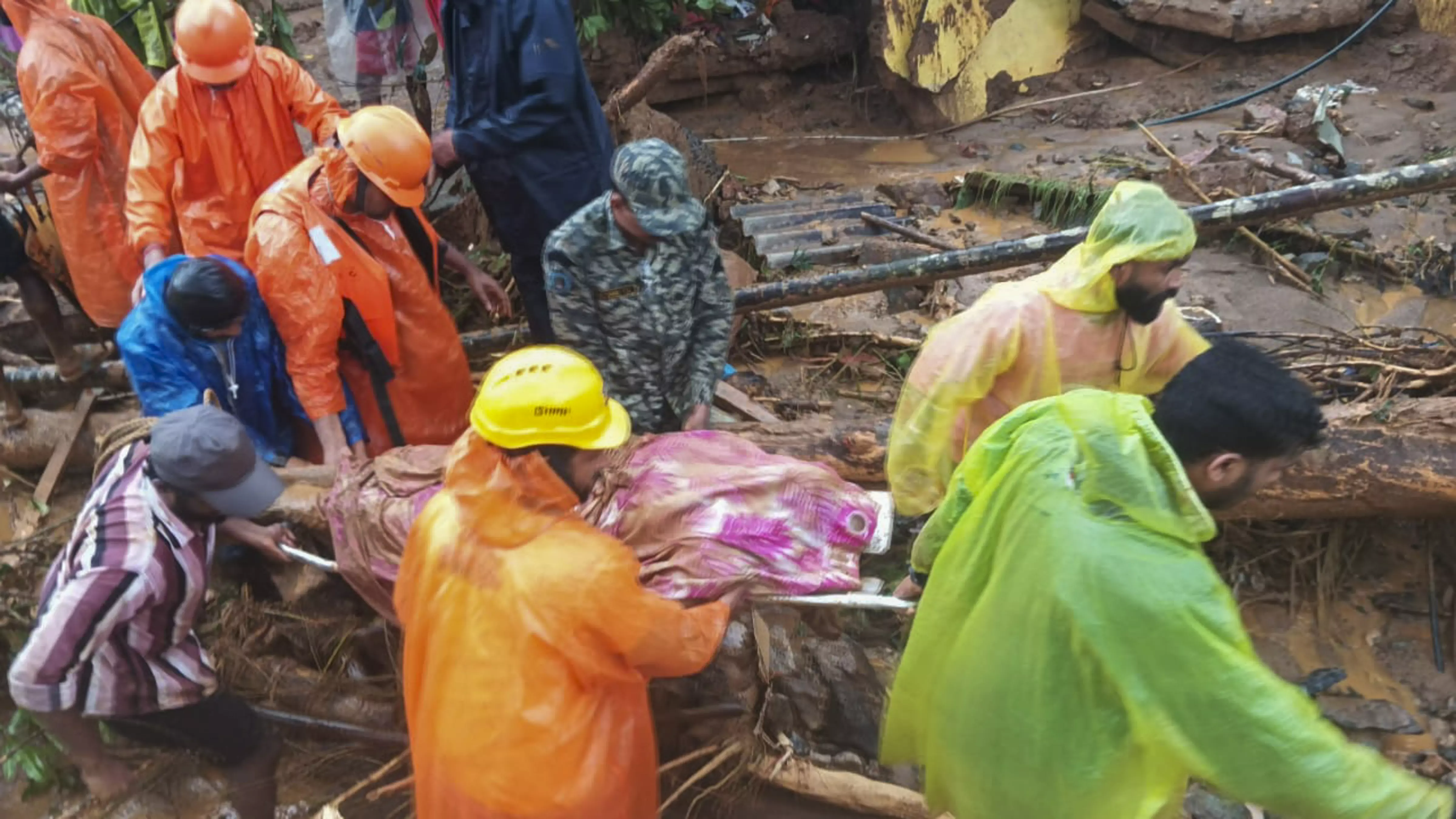 Wayanad landslides | Why rescue teams are unable to reach ground zero