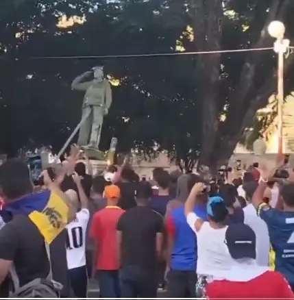 Hugo Chavez statues pulled down across Venezuela in post-poll unrest