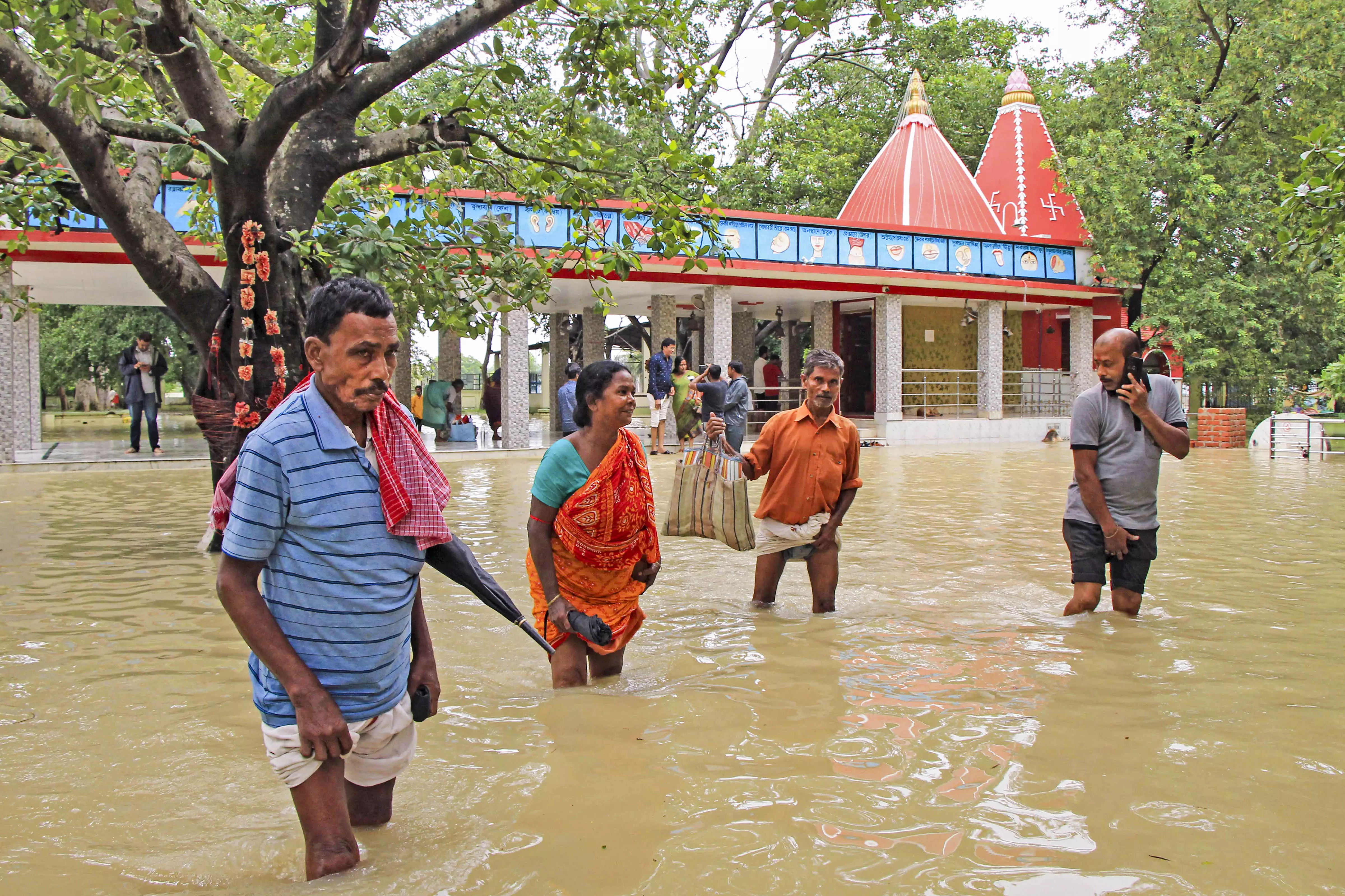 Rain triggered by depression leaves parts of Kolkata, districts inundated