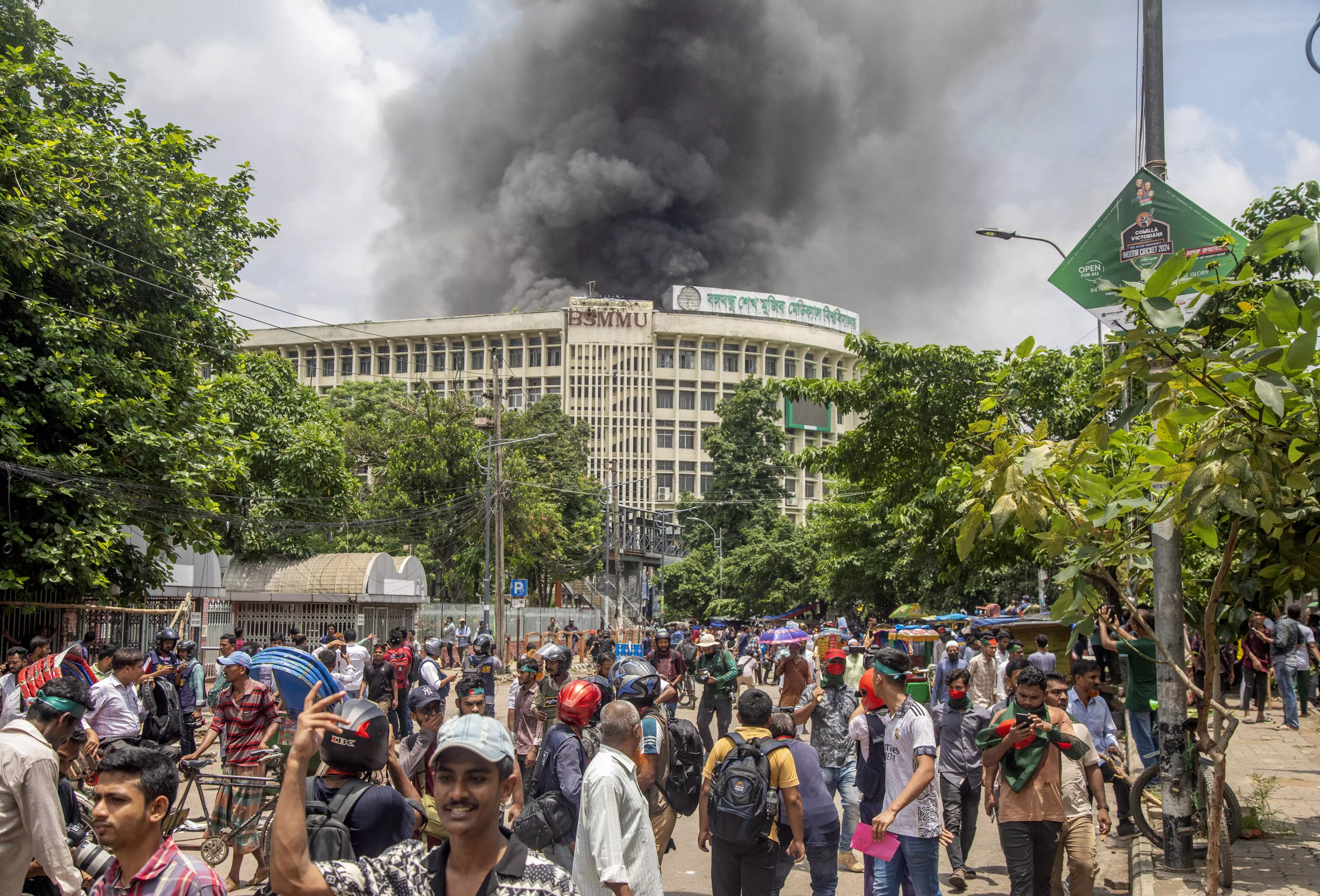 Bangladesh protest: Student agitators call ‘March to Dhaka’ a day after 99 die in clashes