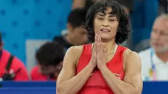 My courage, everything is broken: Vinesh Phogat bids adieu to wrestling