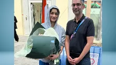 Wrestler Vinesh Phogat (left) with shooting legend Abhinav Bindra