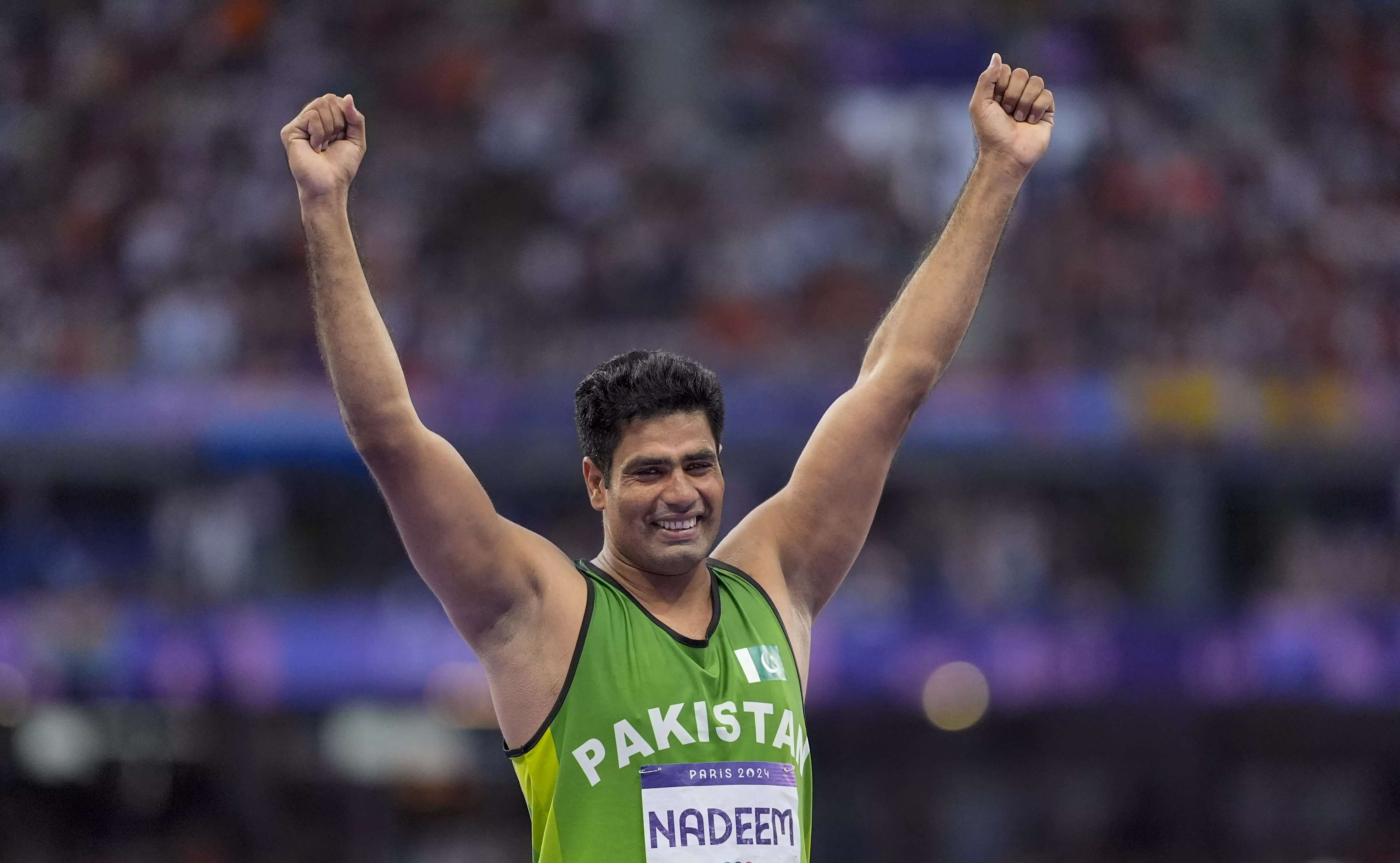 Gold medallist Arshad Nadeem, who crowdfunded to buy javelin for