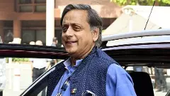 Congress to review Kerala poll strategy amid Tharoor row