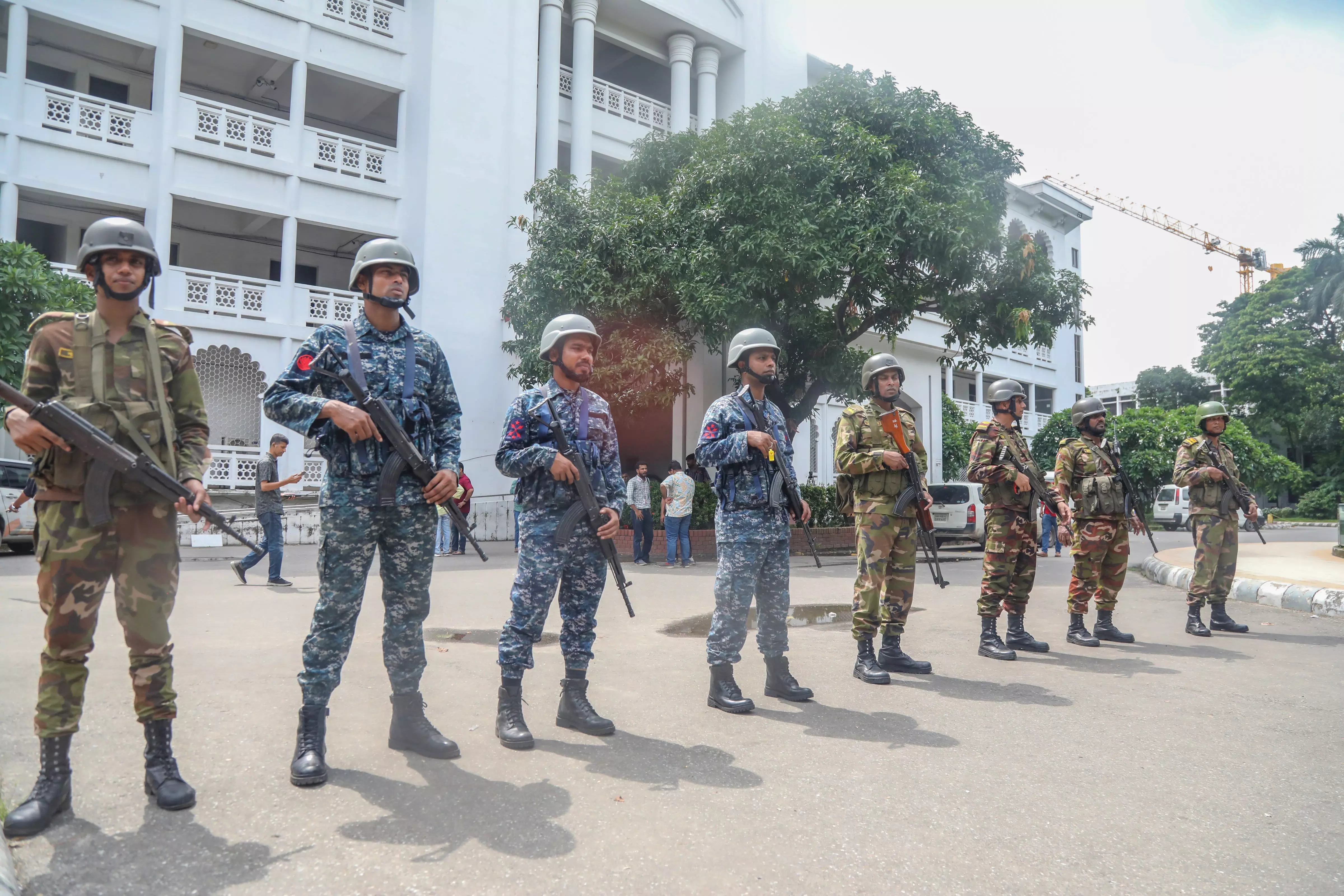 Bangladesh: Interim government asks people to surrender illegal firearms