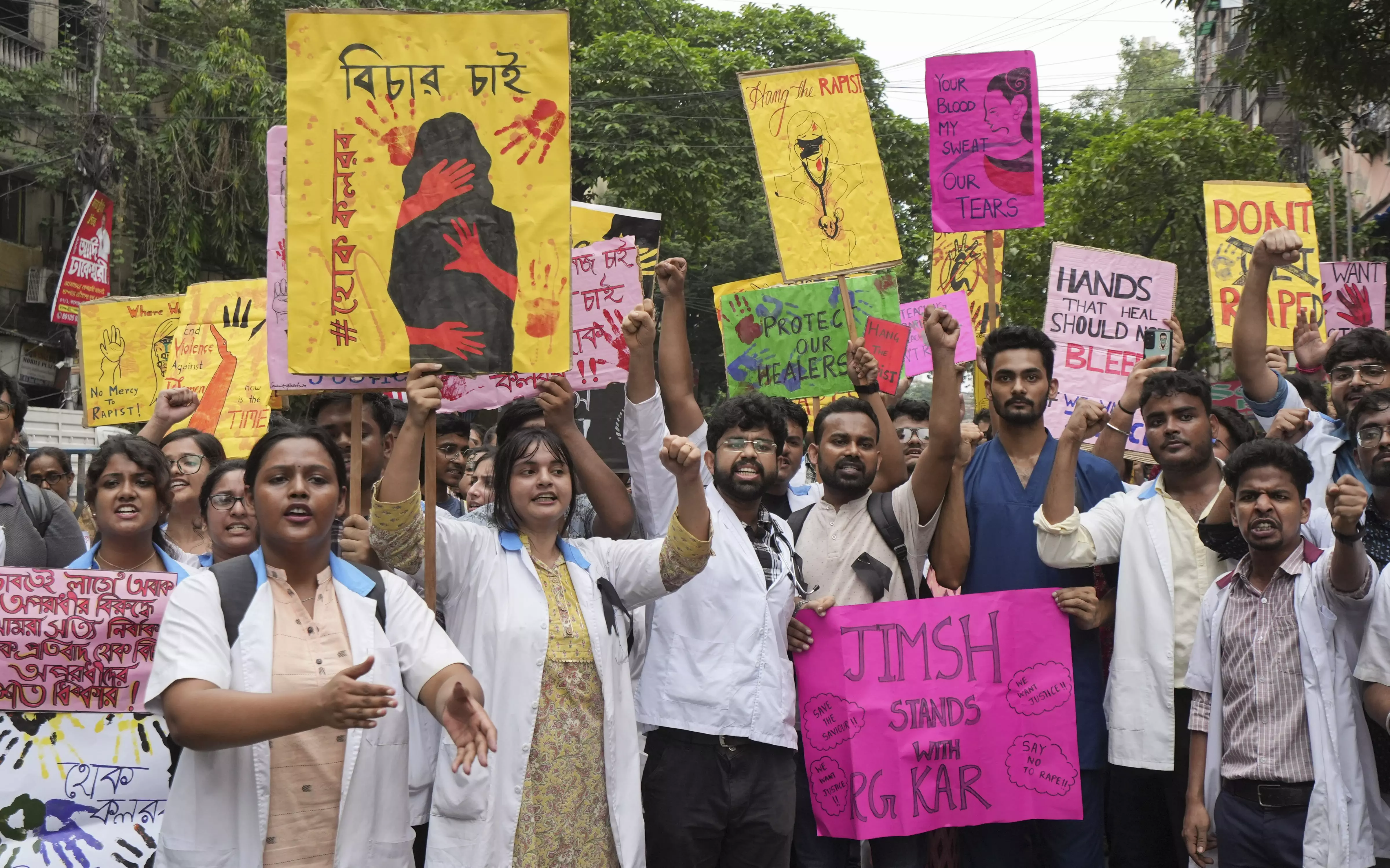 MHA asks state police forces to send situation report every 2 hrs on doctors’ protest