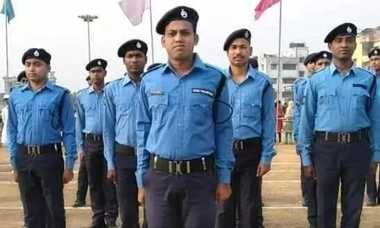 Bengal civic workers