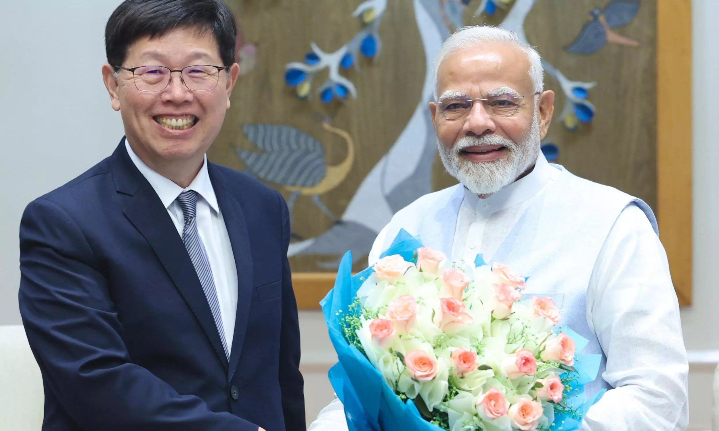 Foxconn Chairman Young Liu meets PM, discusses India investment plan