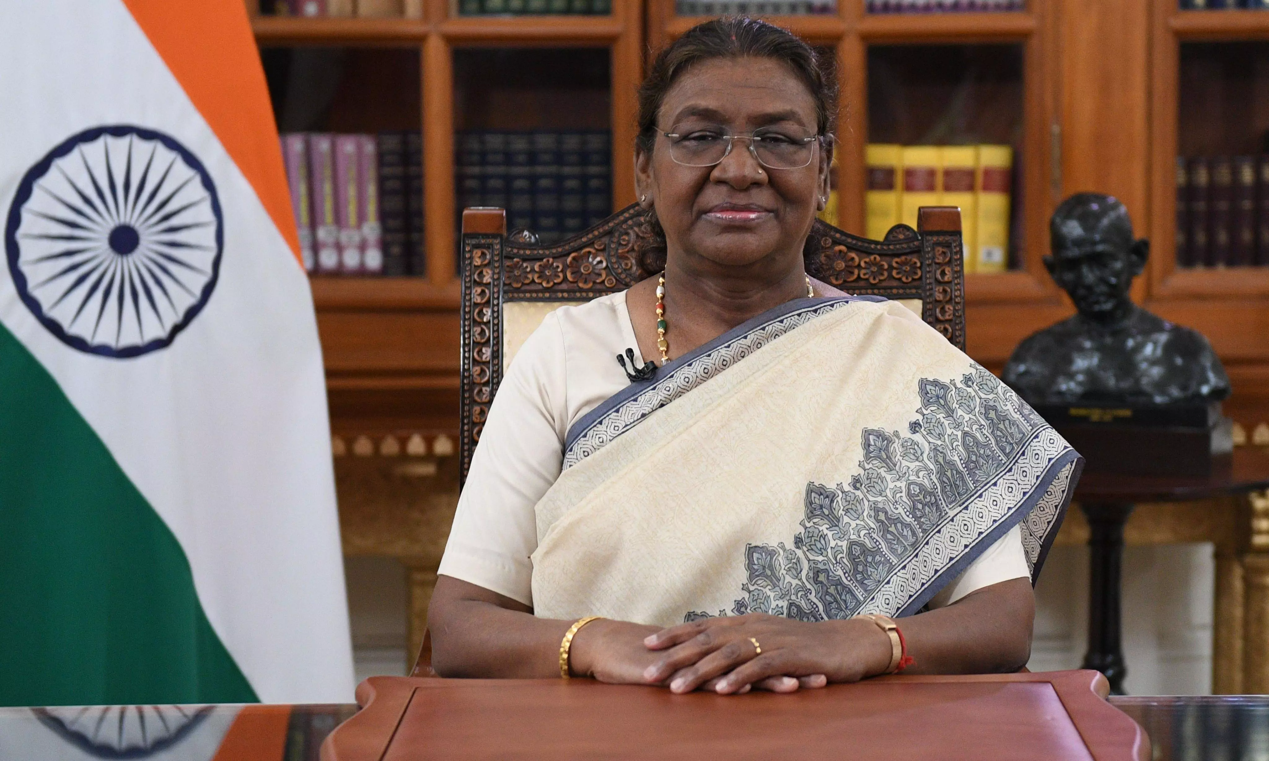 Prez Murmu backs network of female advocates, law students to prevent crimes against women