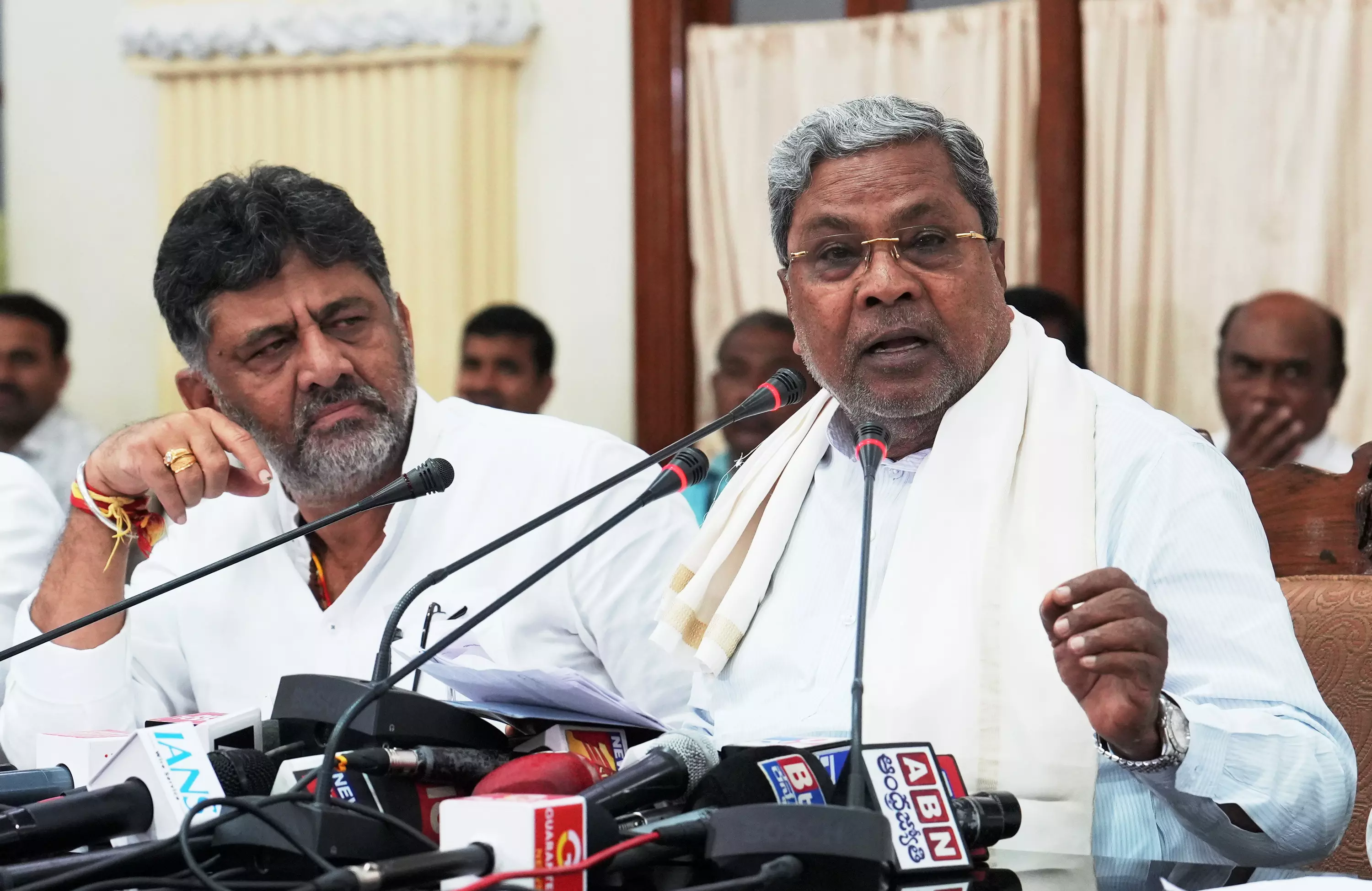 Siddaramaiah, DK Shivakumar