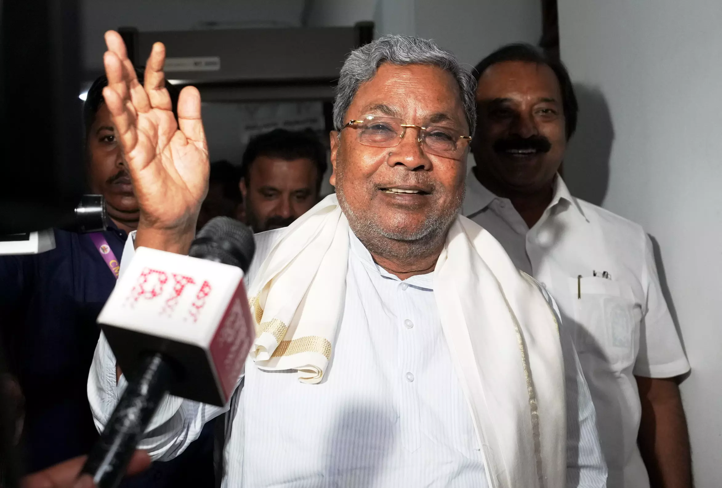 MUDA case: Relief for Siddaramaiah as High Court defers proceedings