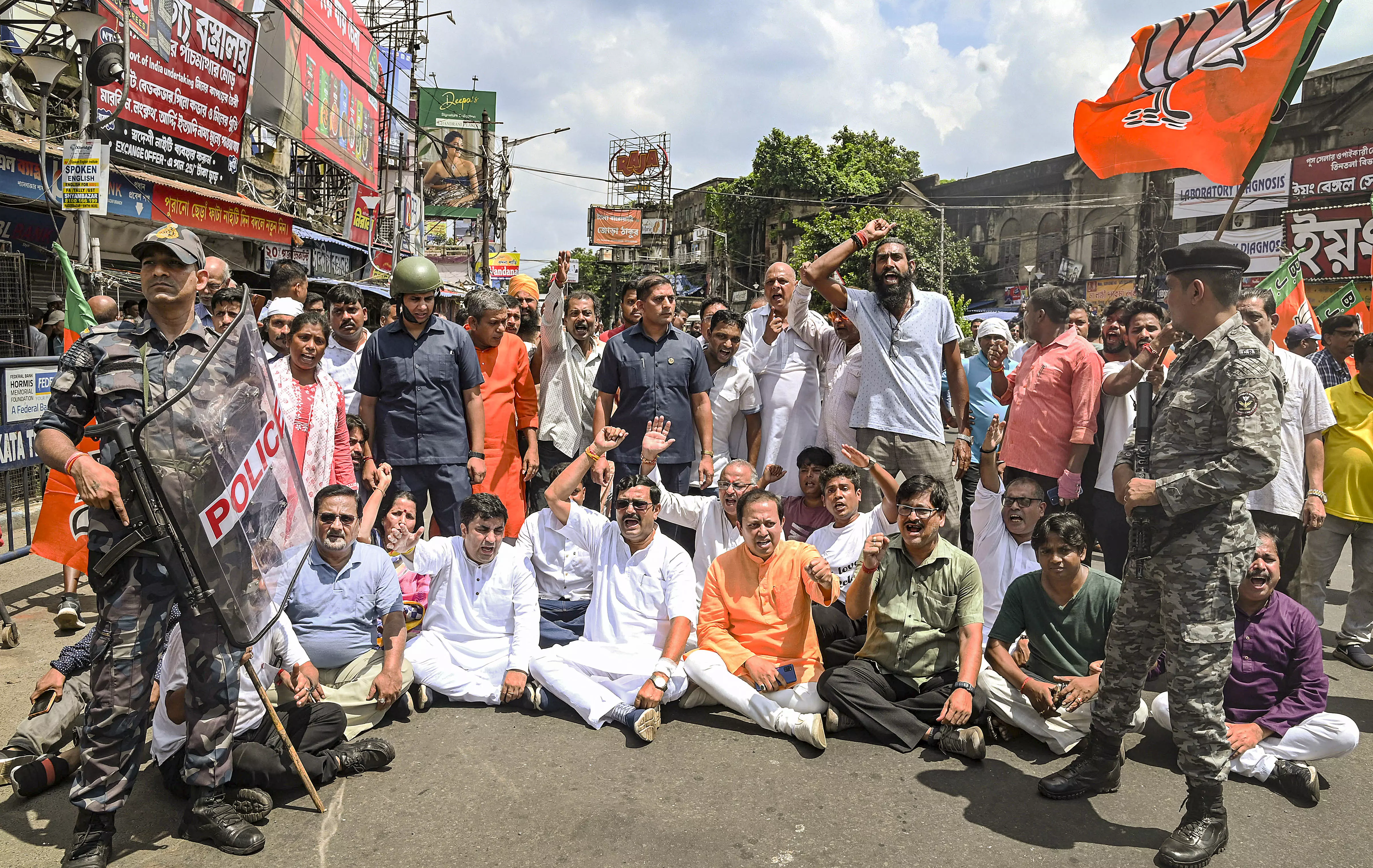 Kolkata protests: SC rejects West Bengal govt plea against bail to student group leader