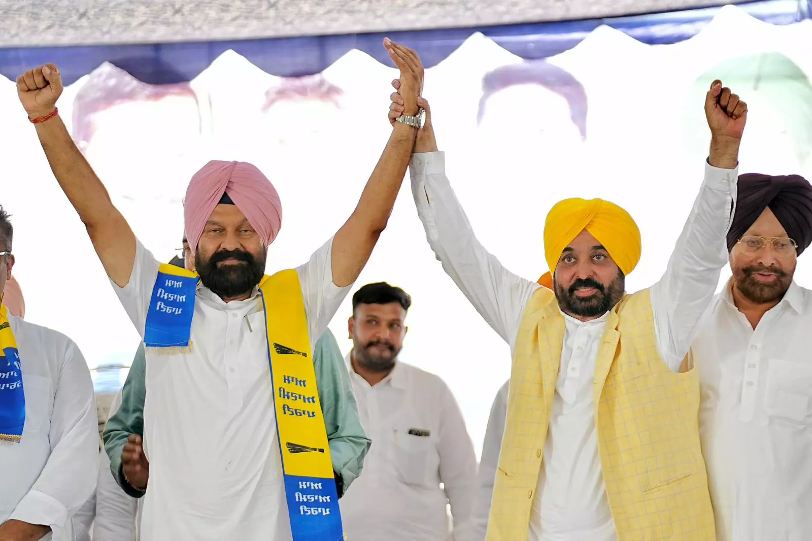 Hardeep Singh Dimpy Dhillon with Punjab Chief Minister Bhagwant Mann