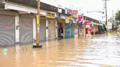 5 die in rain incidents in UP; officials told to expedite relief