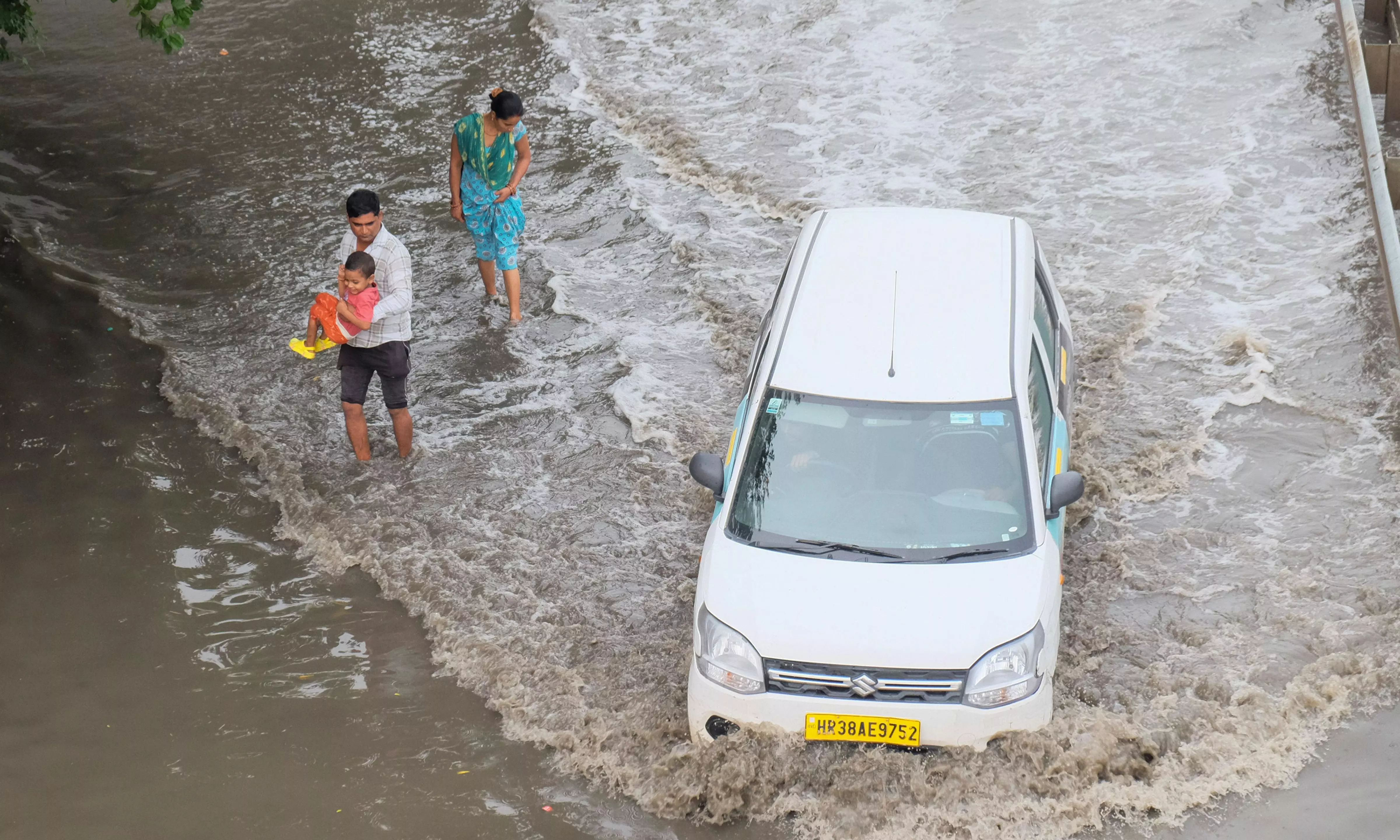 Odisha: Schools closed in Puri, waterlogging at Konark Temple as rain lashes state