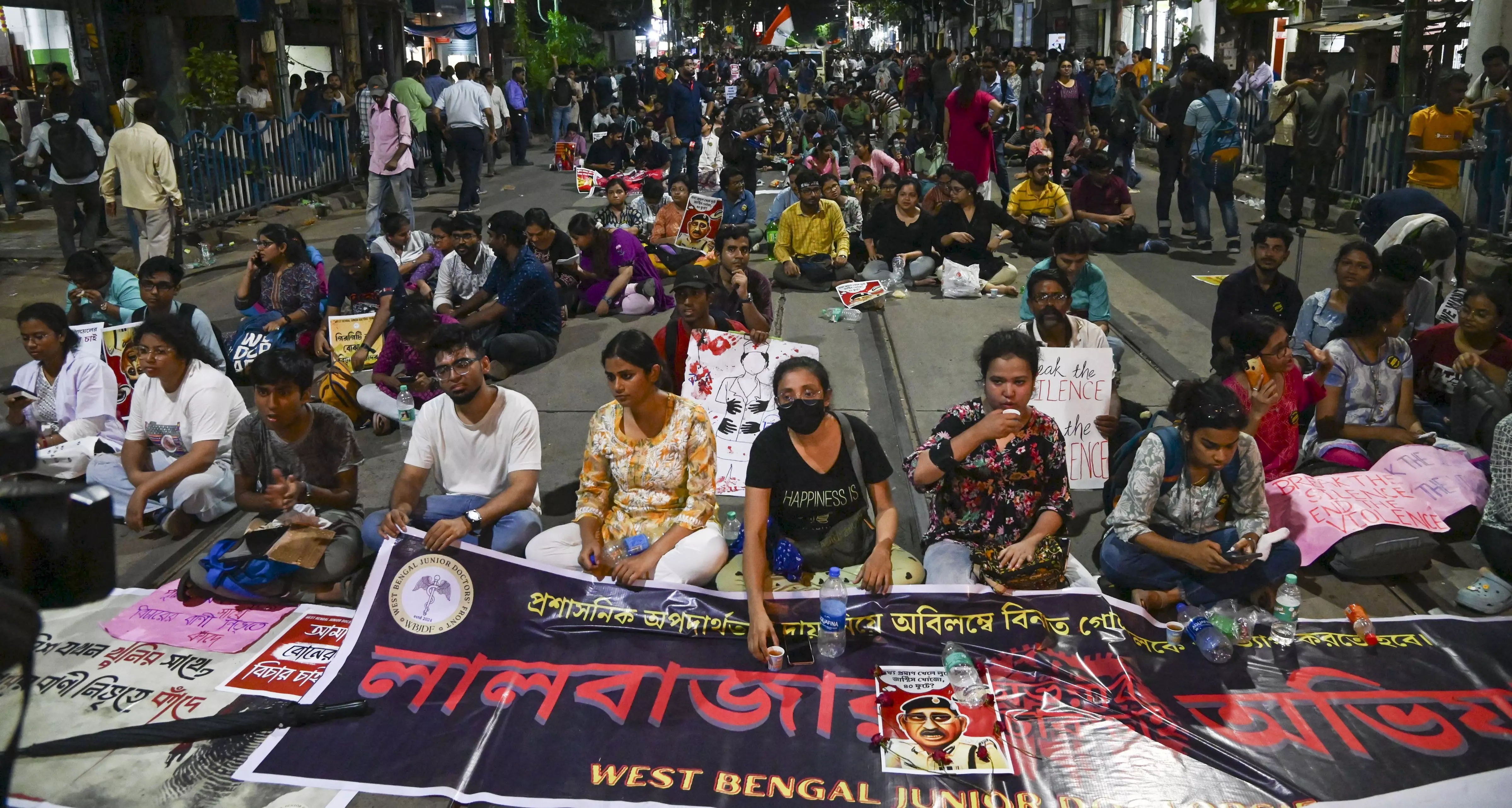 Kolkata: Protesting doctors shout ‘Go back’ slogans at BJP MP Gangopadhyay