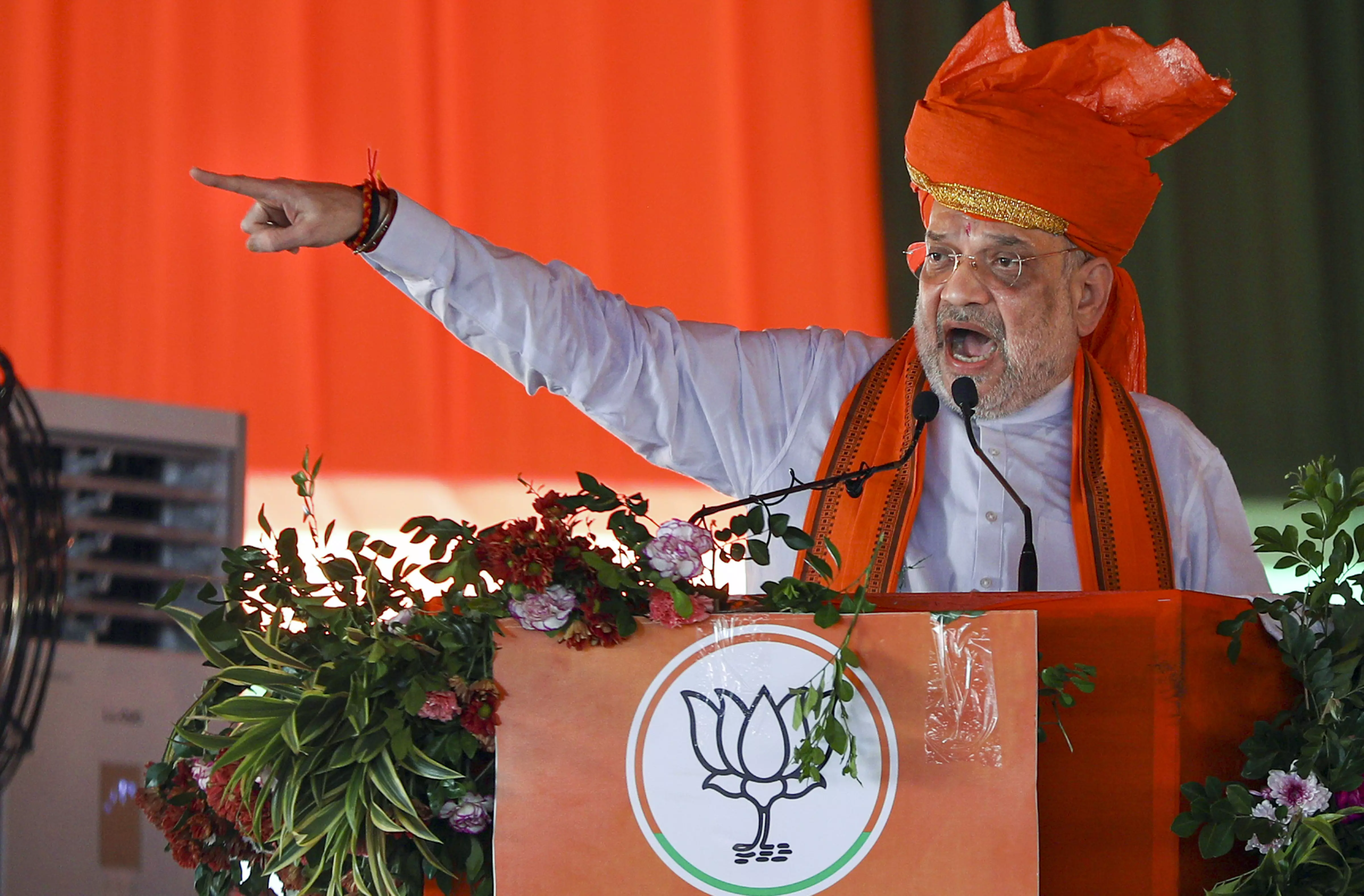 No power can talk of autonomy in J&K: Amit Shah lashes out at Congress-NC alliance